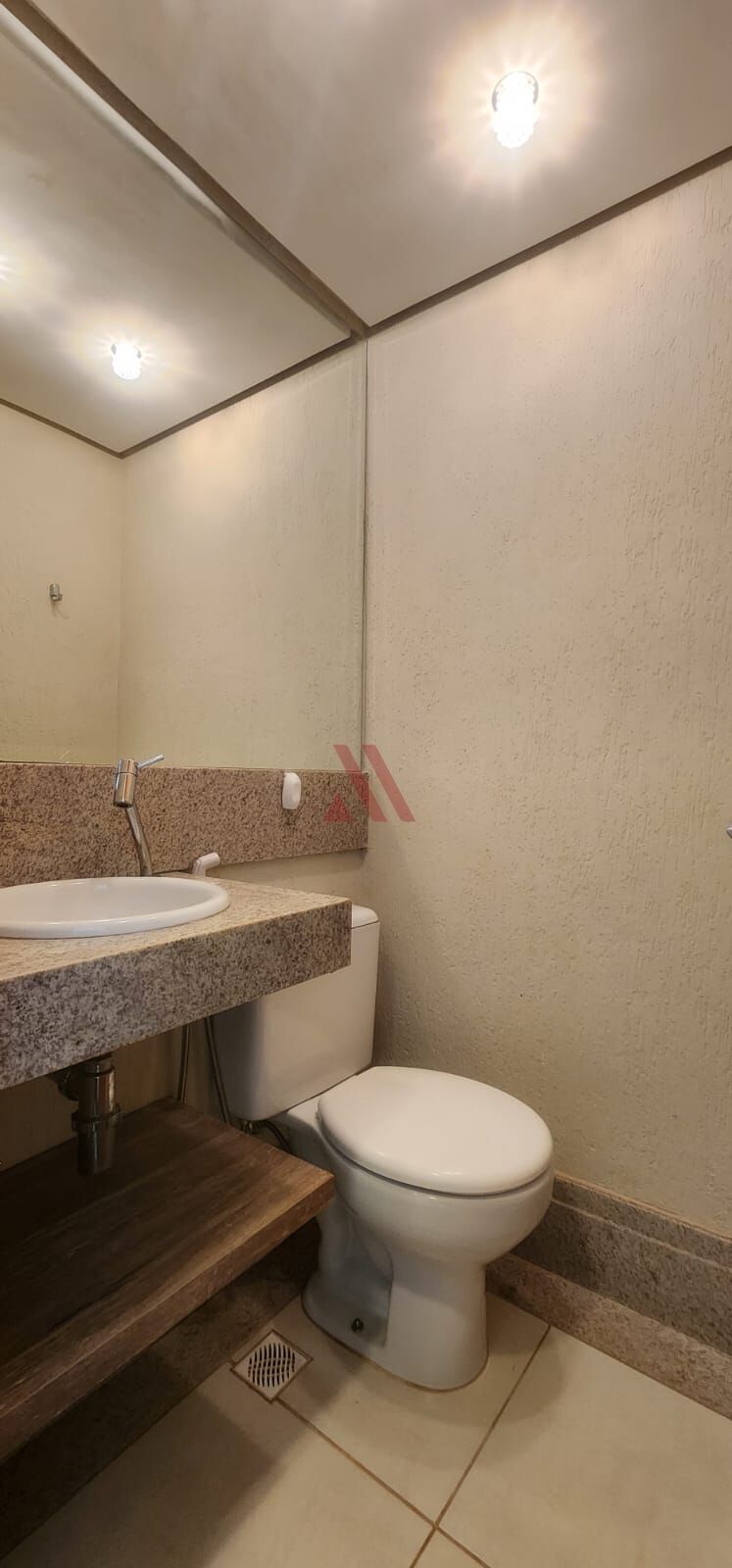 Apartamento para alugar com 3 quartos, 105m² - Foto 7