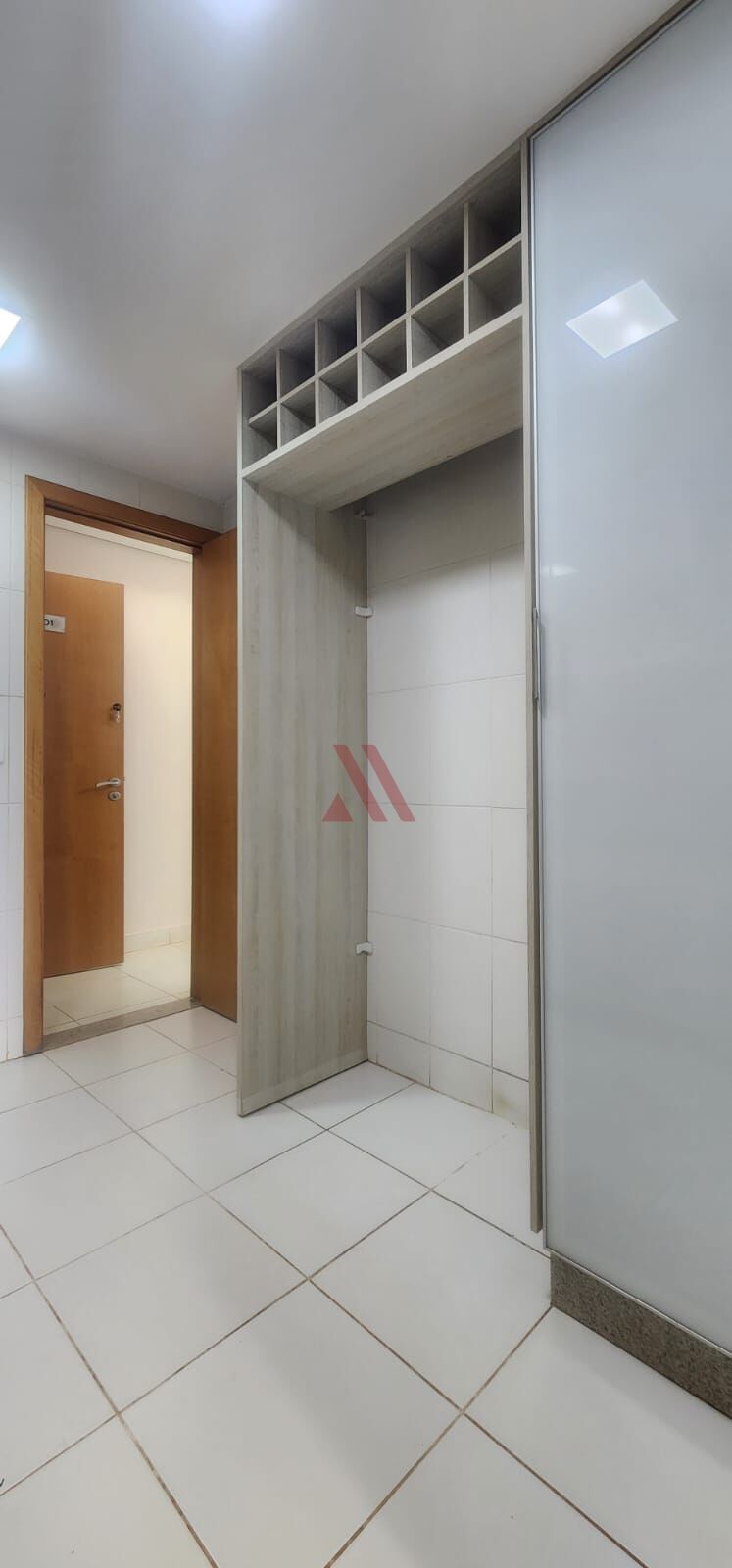 Apartamento para alugar com 3 quartos, 105m² - Foto 5