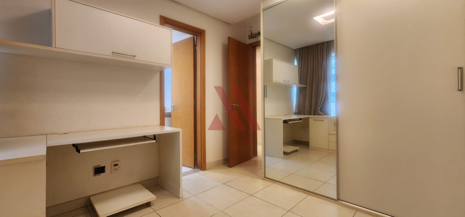 Apartamento para alugar com 3 quartos, 105m² - Foto 14