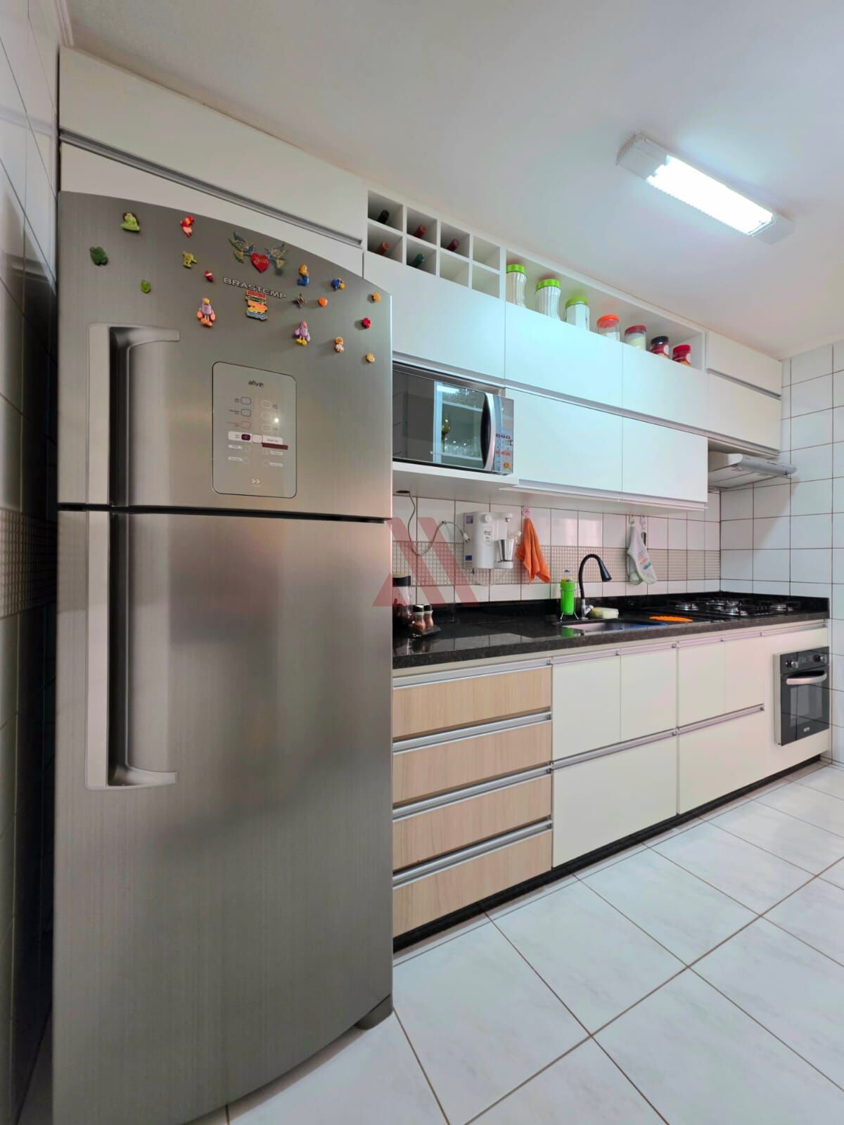 Apartamento à venda com 3 quartos, 77m² - Foto 4