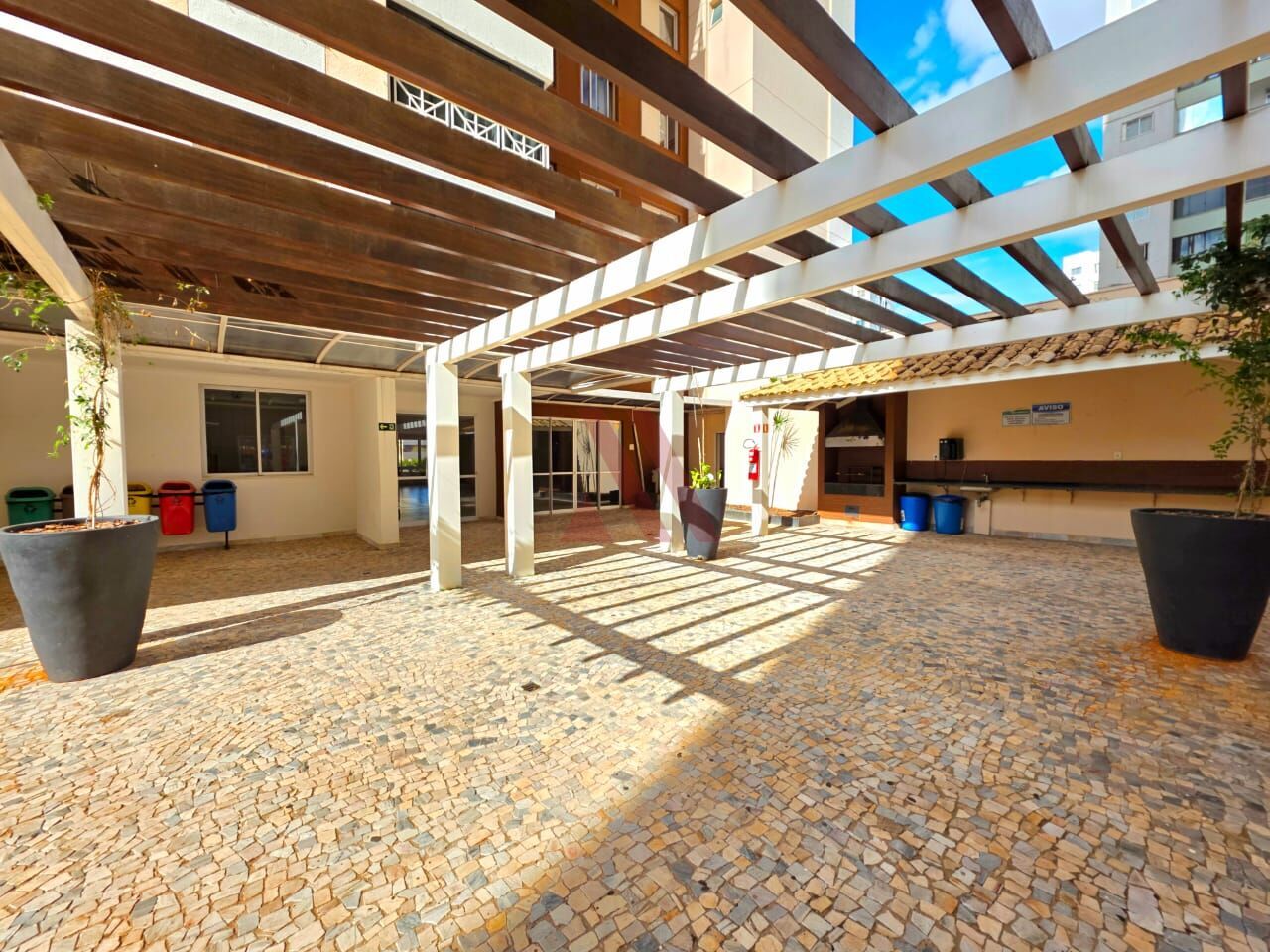 Apartamento à venda com 3 quartos, 77m² - Foto 15