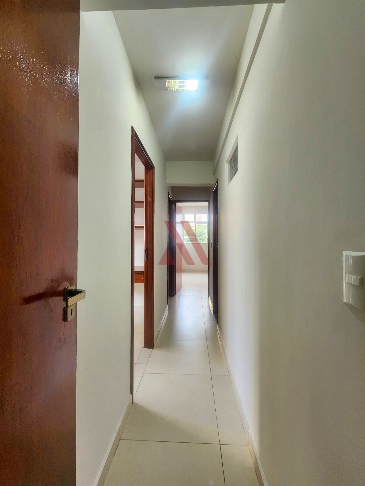 Apartamento para alugar com 2 quartos, 75m² - Foto 3
