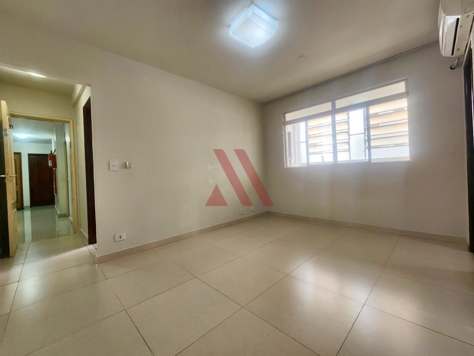 Apartamento para alugar com 2 quartos, 75m² - Foto 1