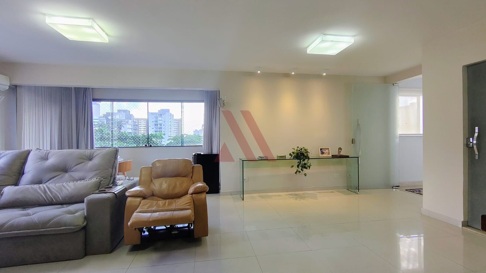 Apartamento, 3 quartos, 150 m² - Foto 2
