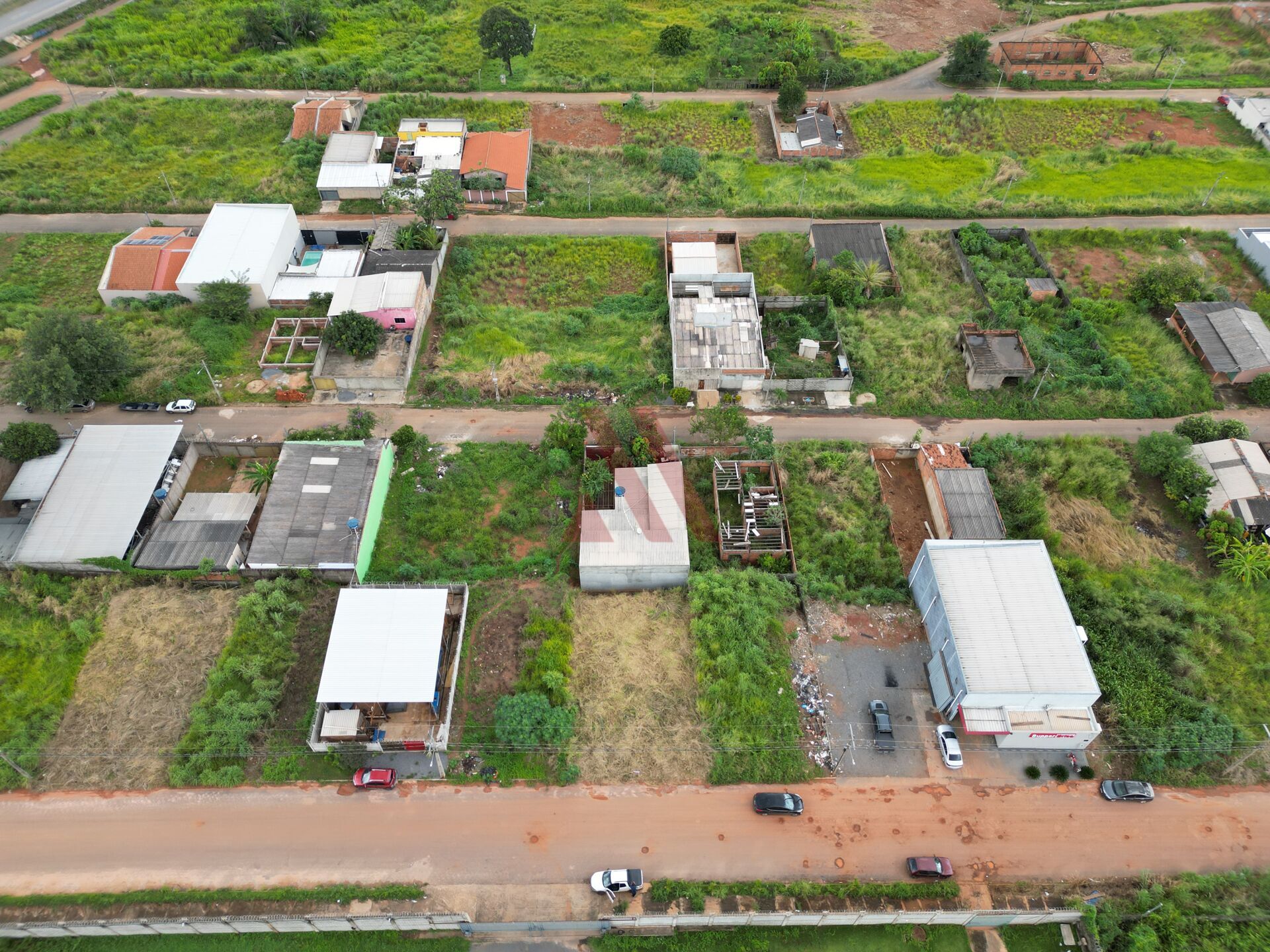 Terreno, 240 m² - Foto 1