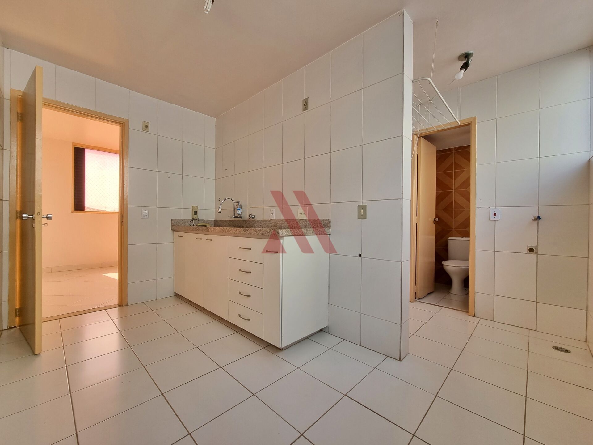 Apartamento para alugar com 2 quartos, 84m² - Foto 1