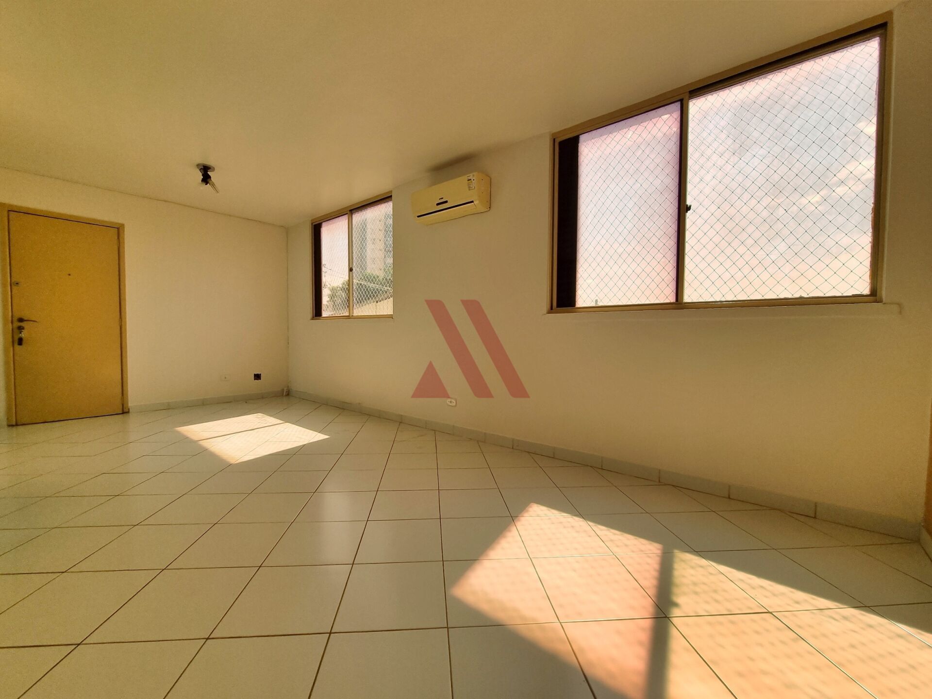 Apartamento para alugar com 2 quartos, 84m² - Foto 5