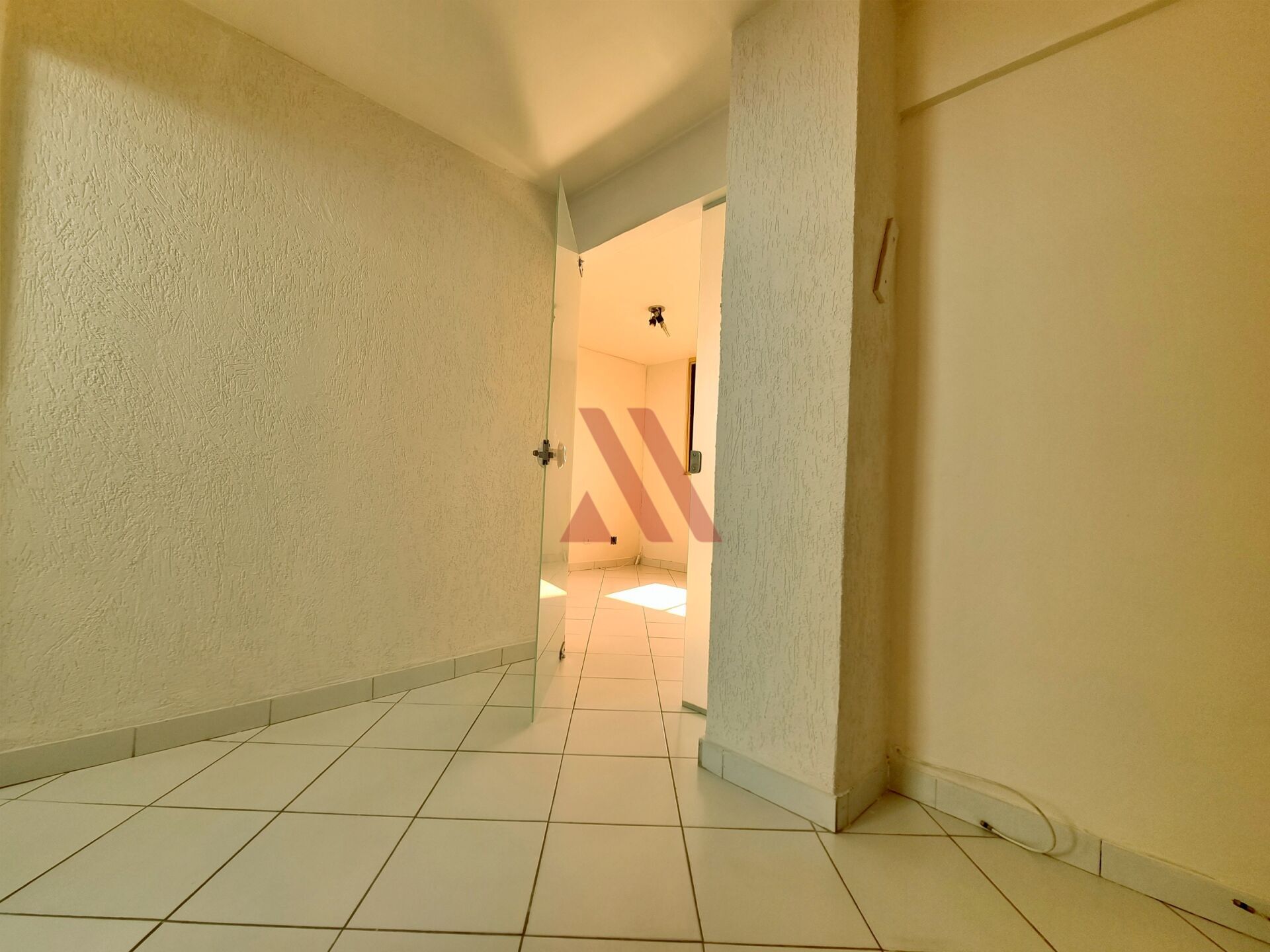 Apartamento para alugar com 2 quartos, 84m² - Foto 4