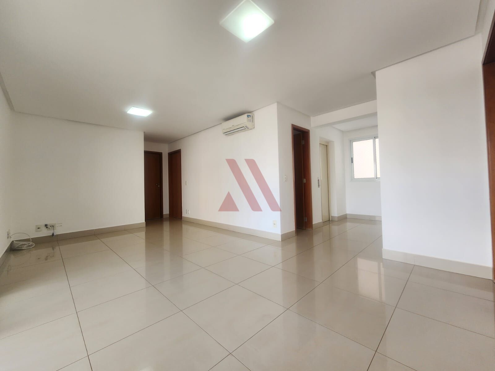 Apartamento, 3 quartos, 111 m² - Foto 2