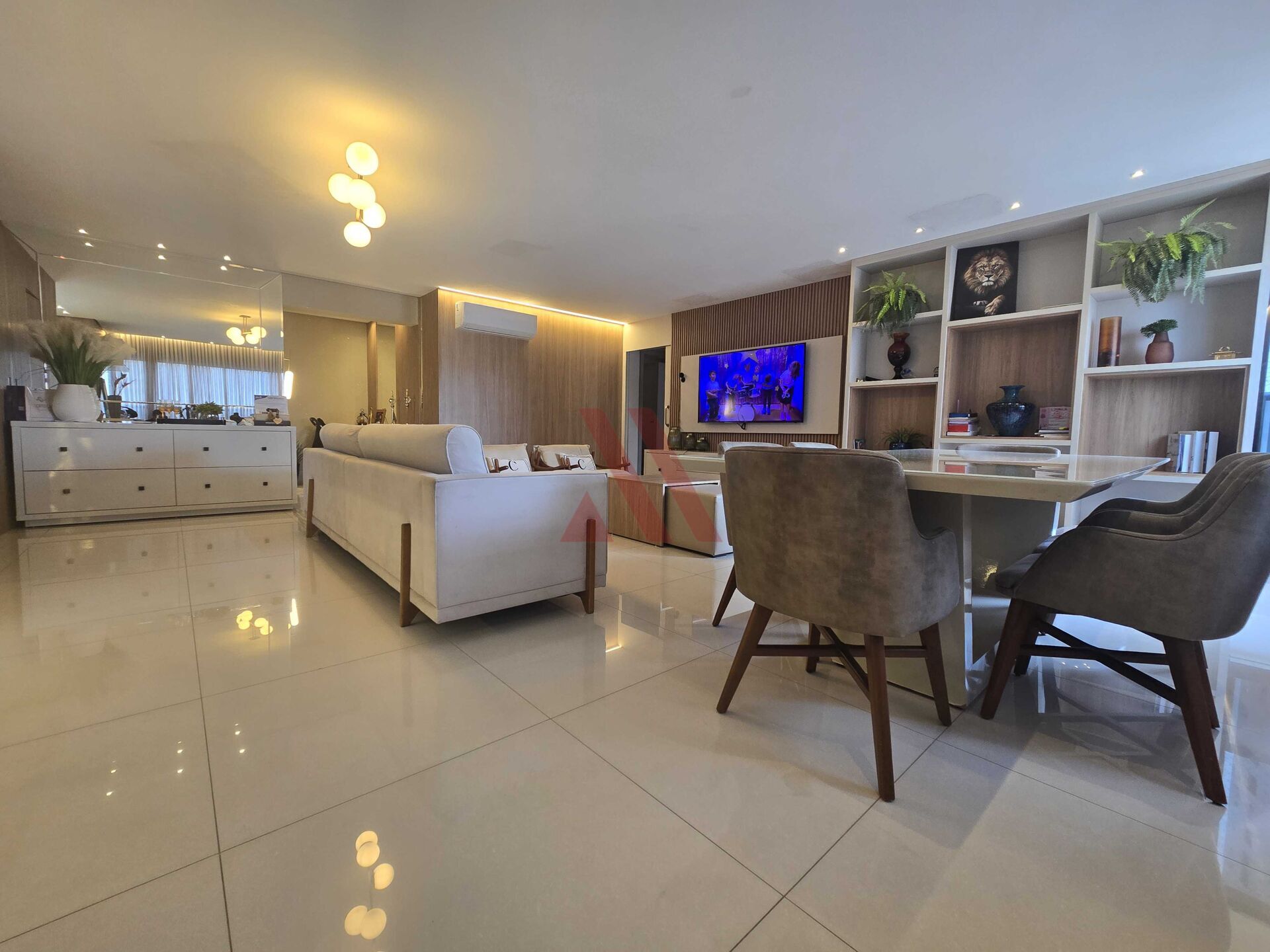 Apartamento, 3 quartos, 160 m² - Foto 2