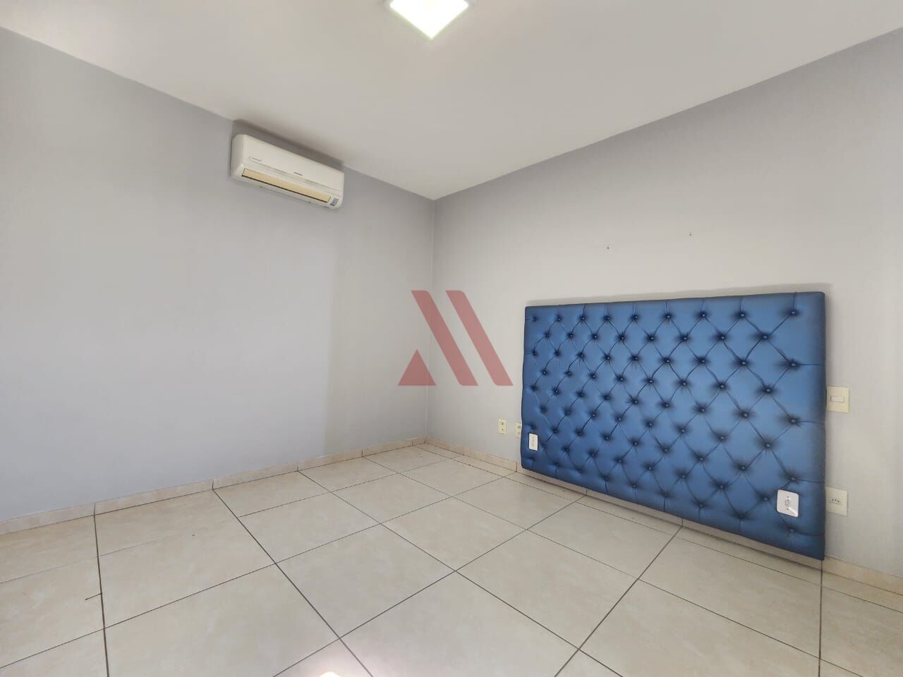 Apartamento para alugar com 2 quartos, 80m² - Foto 10