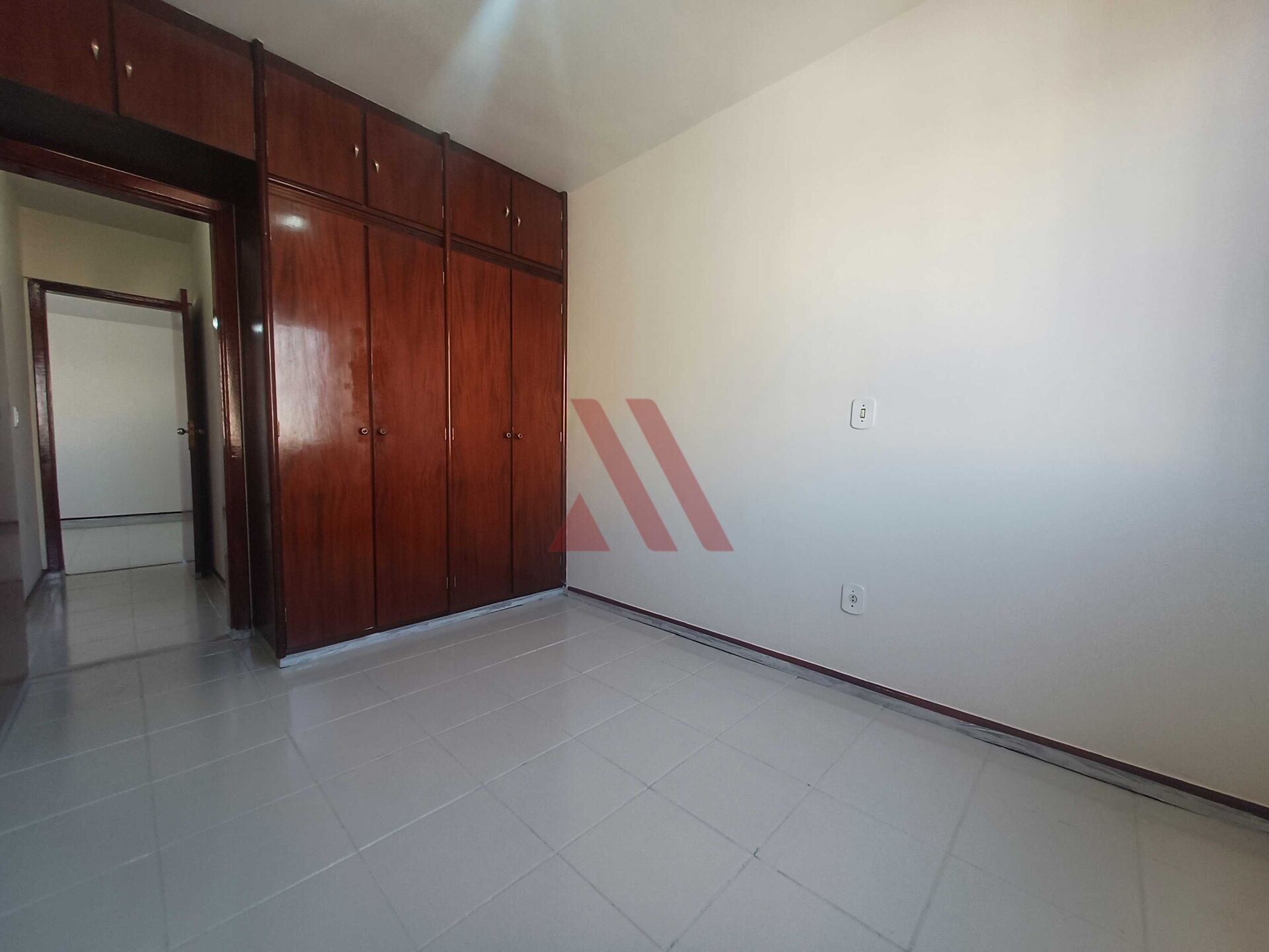 Apartamento para alugar com 3 quartos, 81m² - Foto 13