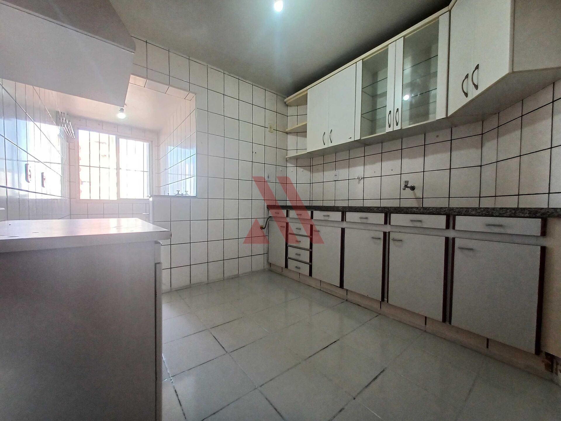 Apartamento para alugar com 3 quartos, 81m² - Foto 6