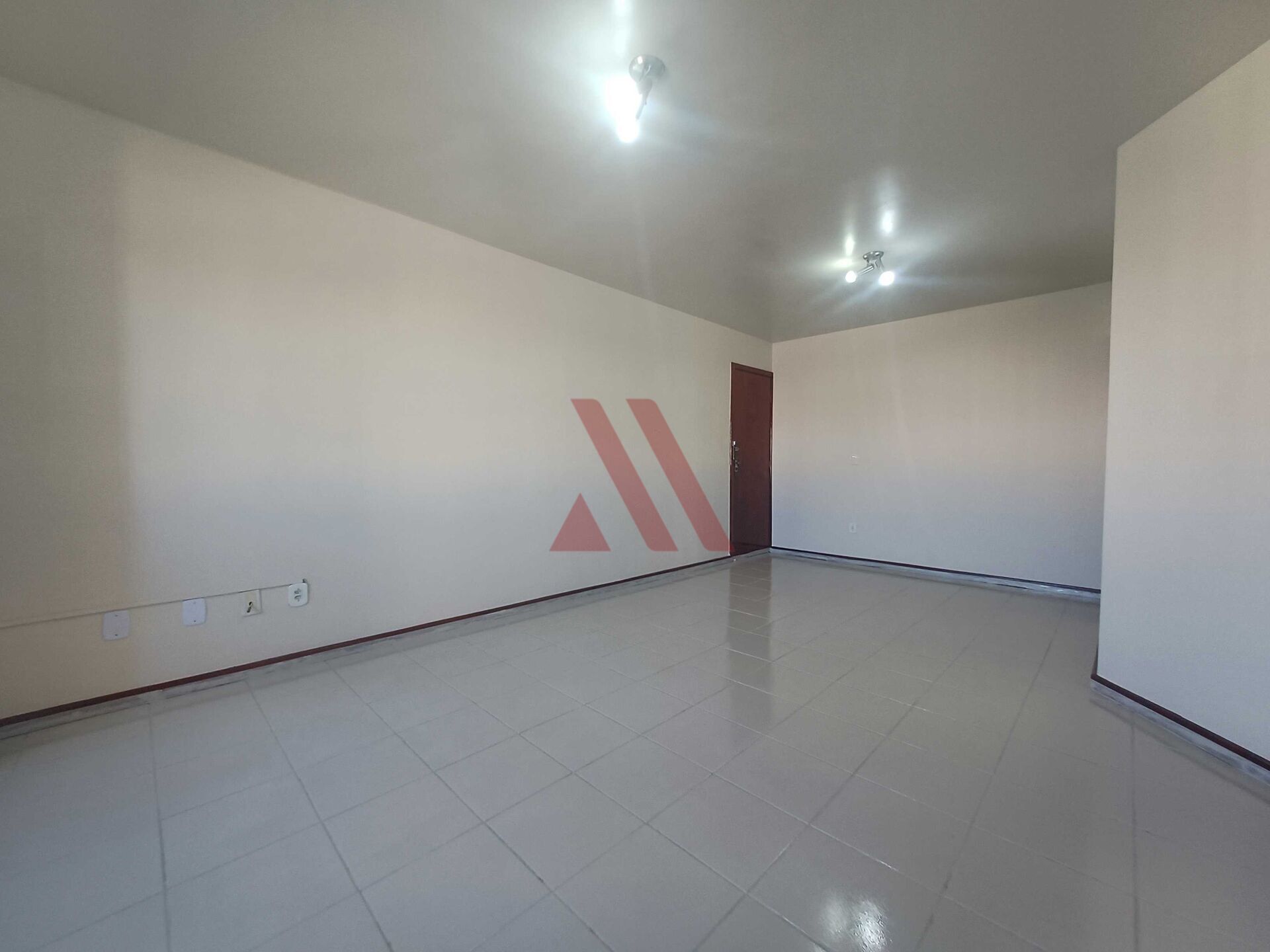 Apartamento para alugar com 3 quartos, 81m² - Foto 3