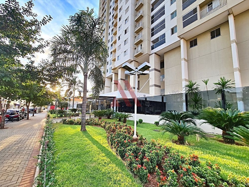 Apartamento à venda com 2 quartos, 68m² - Foto 1