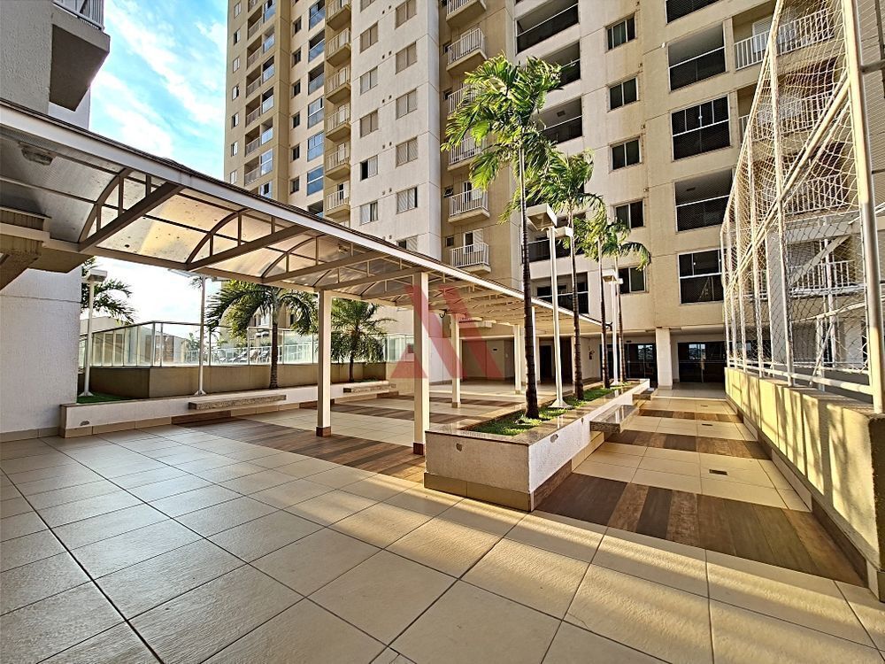 Apartamento à venda com 2 quartos, 68m² - Foto 2