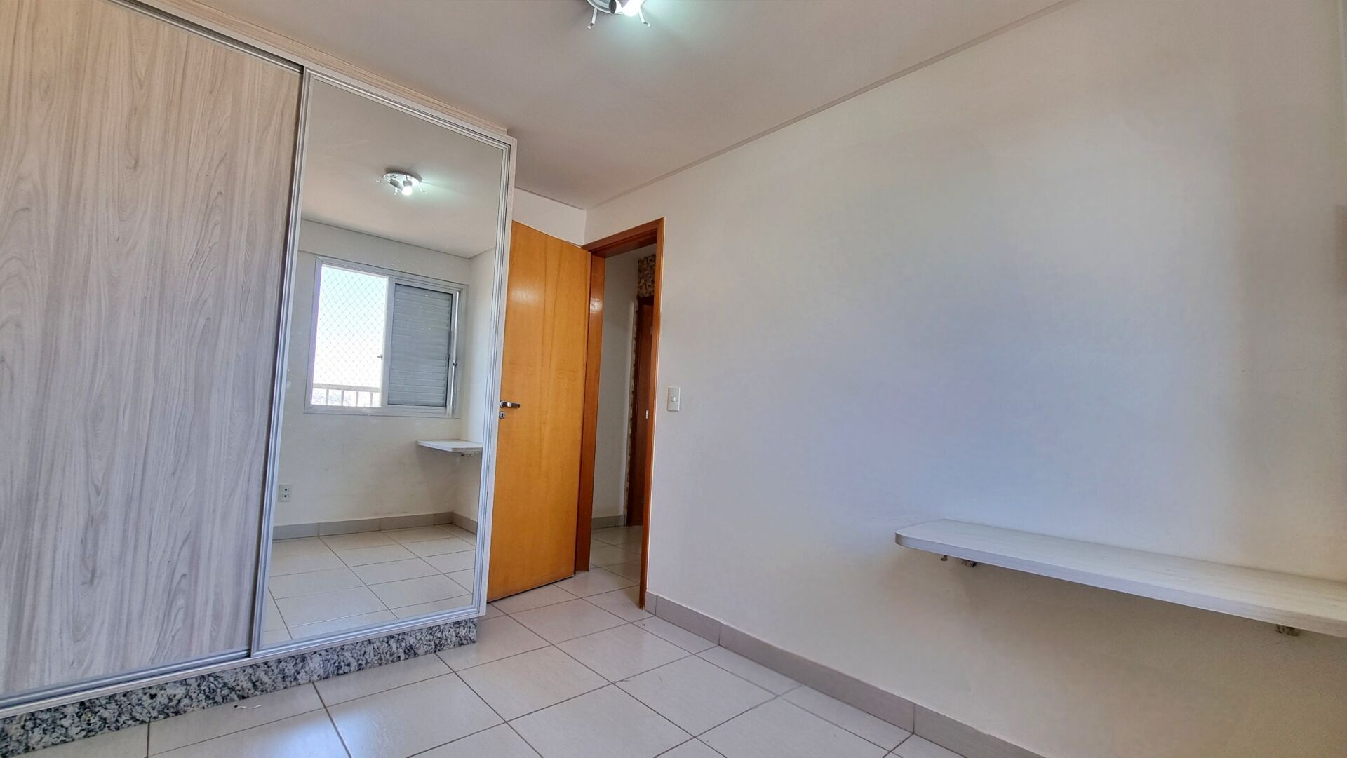 Apartamento à venda com 2 quartos, 68m² - Foto 11