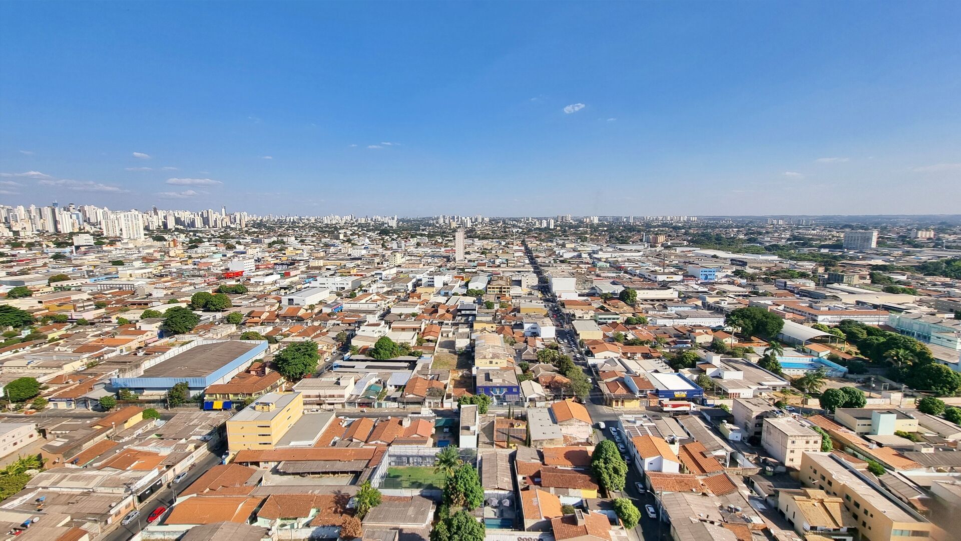 Apartamento à venda com 2 quartos, 68m² - Foto 3
