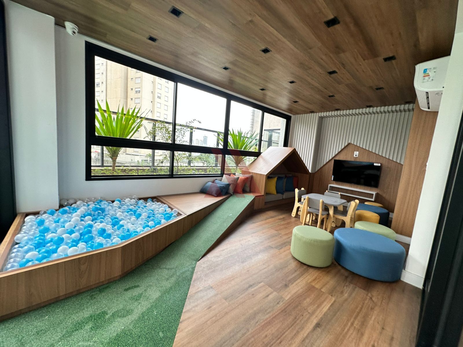 Cobertura, 4 quartos, 356 m² - Foto 23