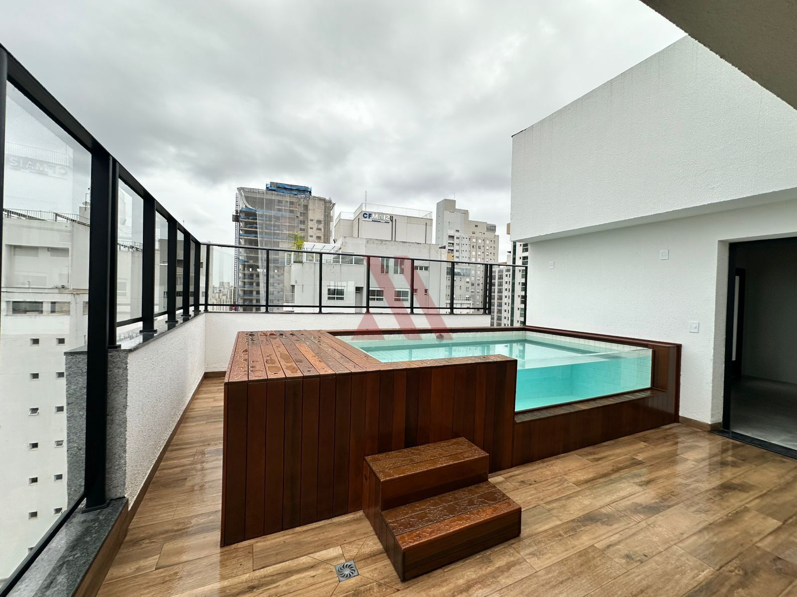 Cobertura, 4 quartos, 356 m² - Foto 1