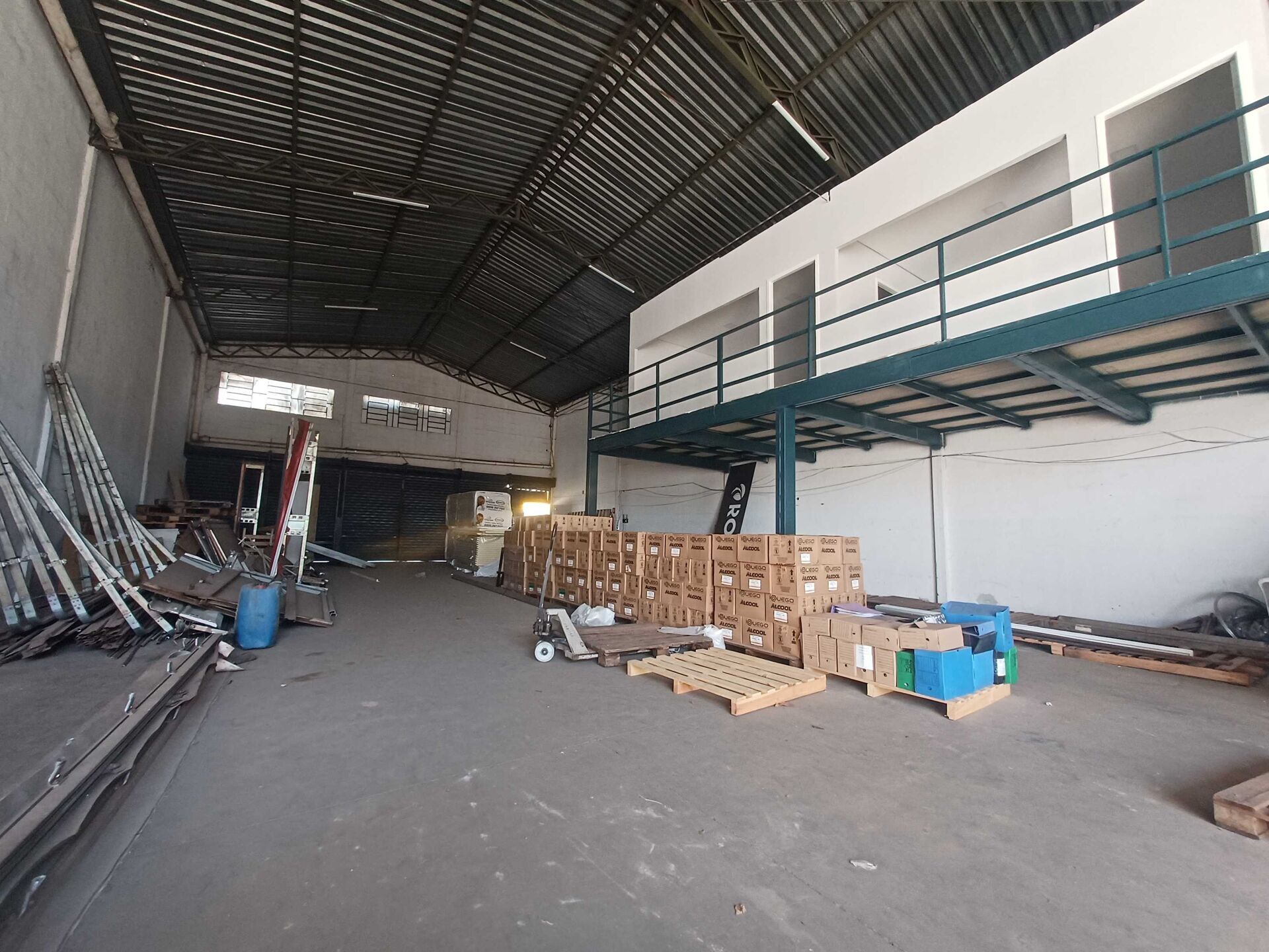 Loja-Salão para alugar, 300m² - Foto 4