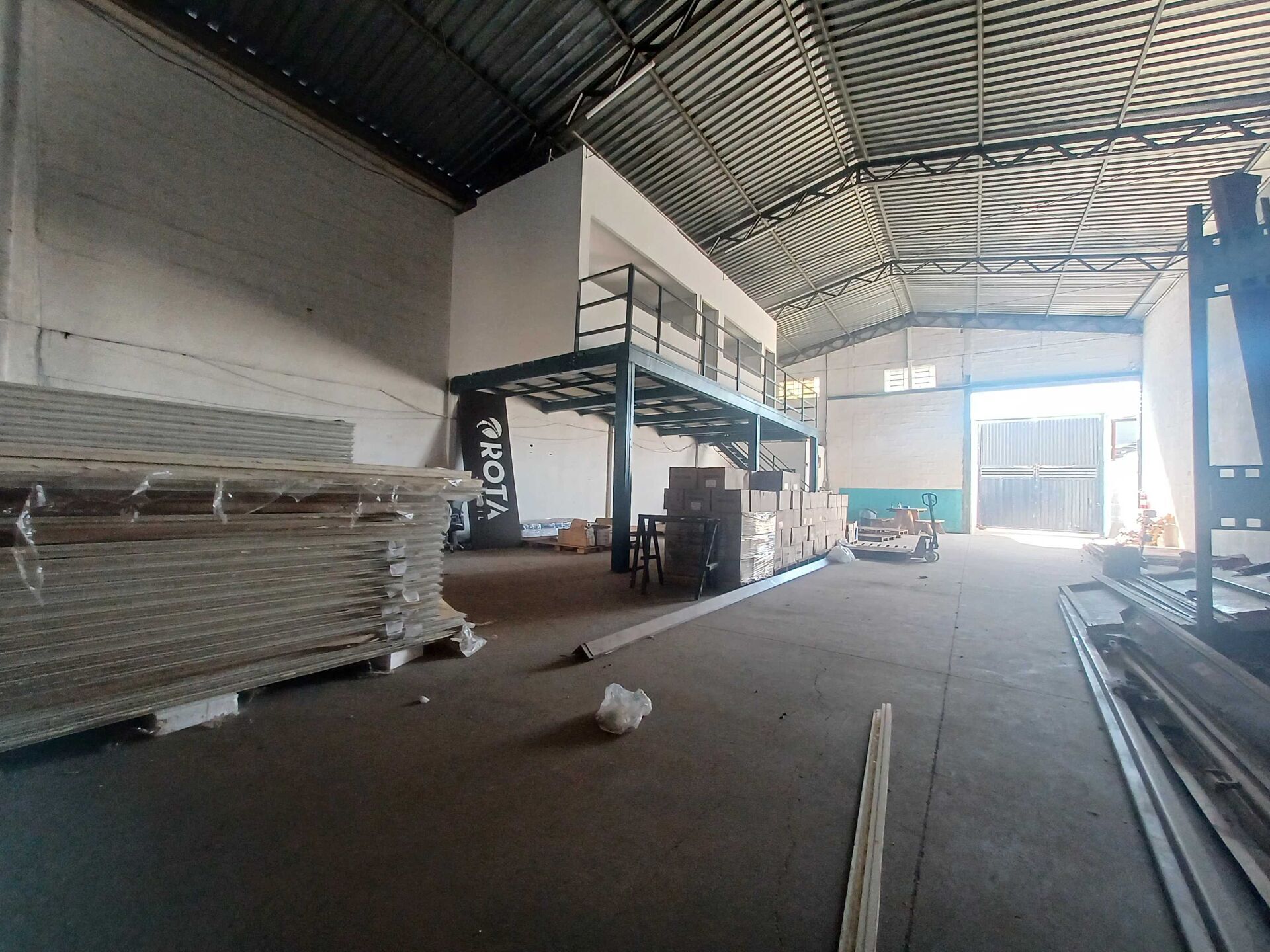 Loja-Salão para alugar, 300m² - Foto 3