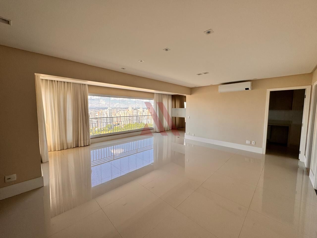 Apartamento, 3 quartos, 163 m² - Foto 1