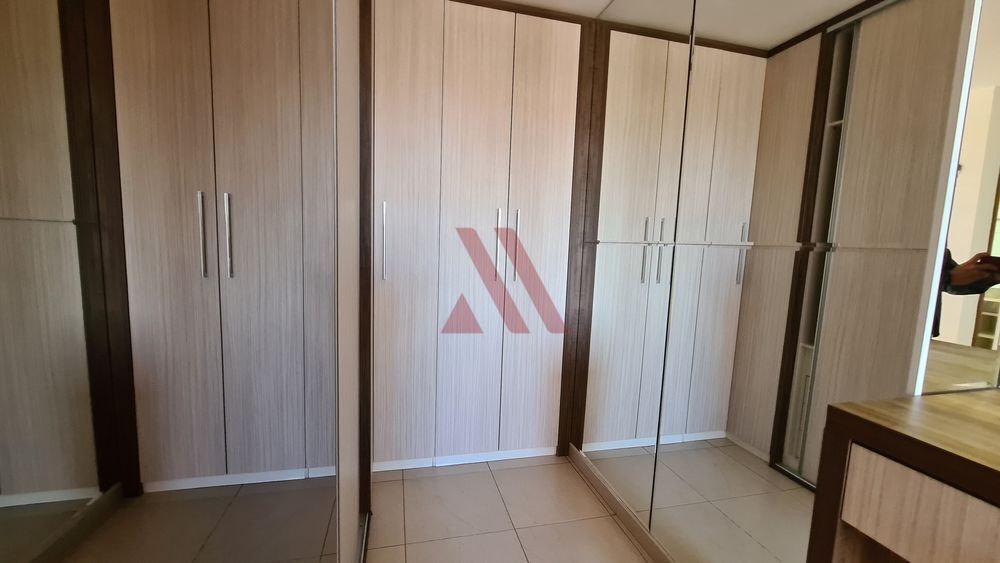 Apartamento para alugar com 2 quartos, 72m² - Foto 11