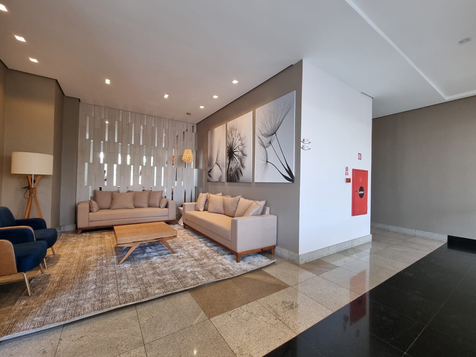 Apartamento para alugar com 2 quartos, 72m² - Foto 18