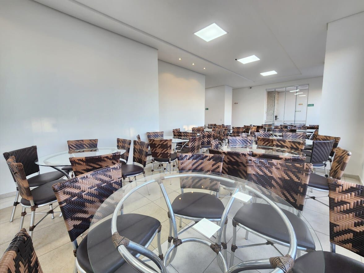 Apartamento para alugar com 2 quartos, 72m² - Foto 22