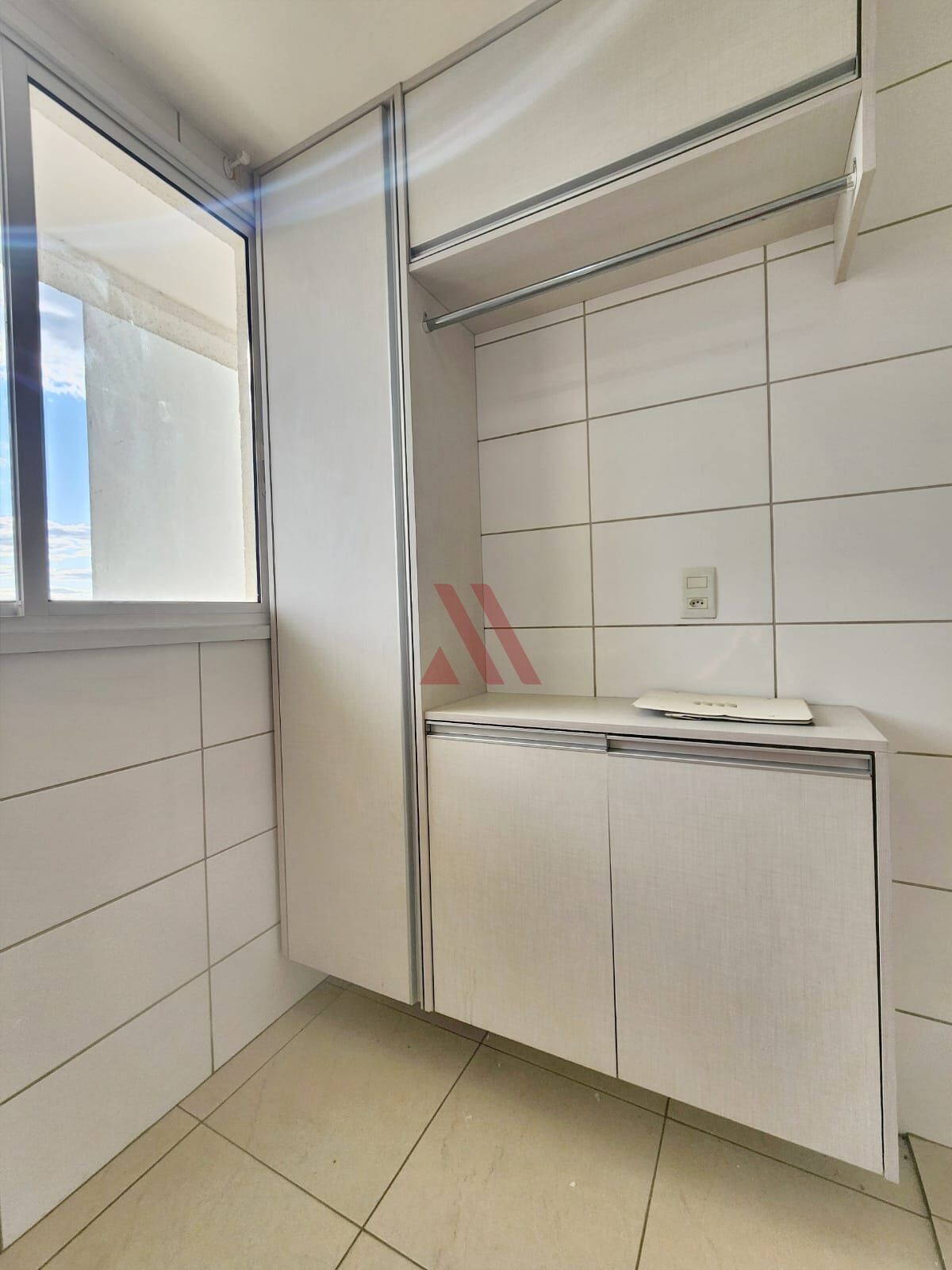 Apartamento à venda com 2 quartos, 68m² - Foto 8