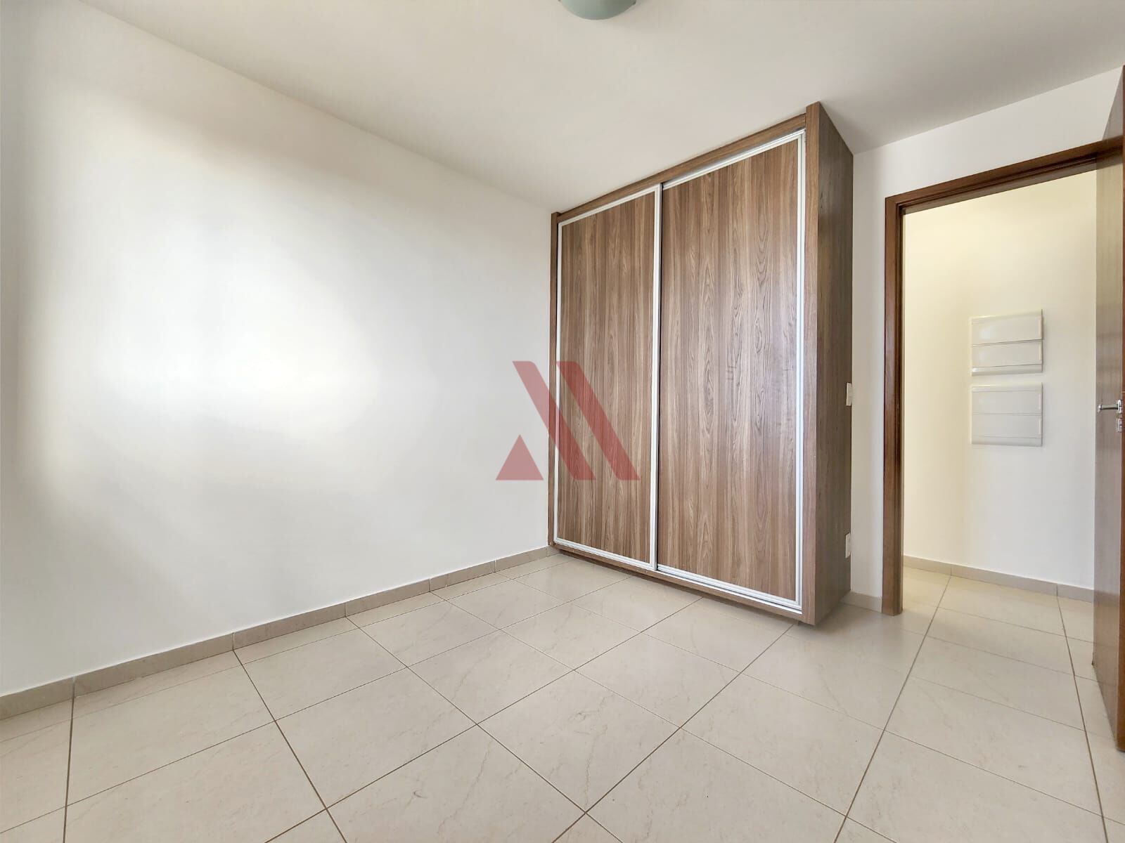 Apartamento à venda com 2 quartos, 68m² - Foto 10