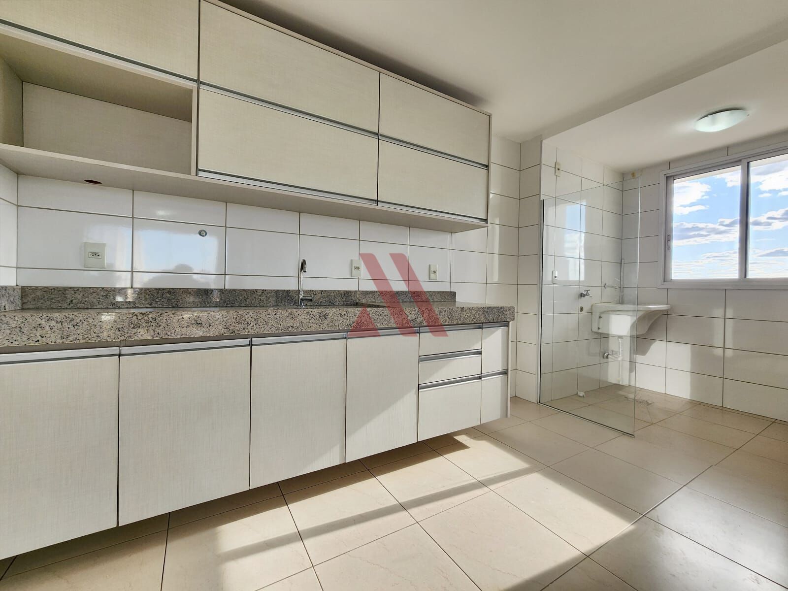 Apartamento à venda com 2 quartos, 68m² - Foto 6