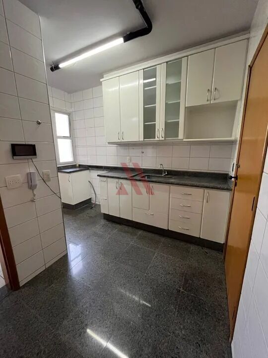 Apartamento à venda com 3 quartos, 85m² - Foto 7