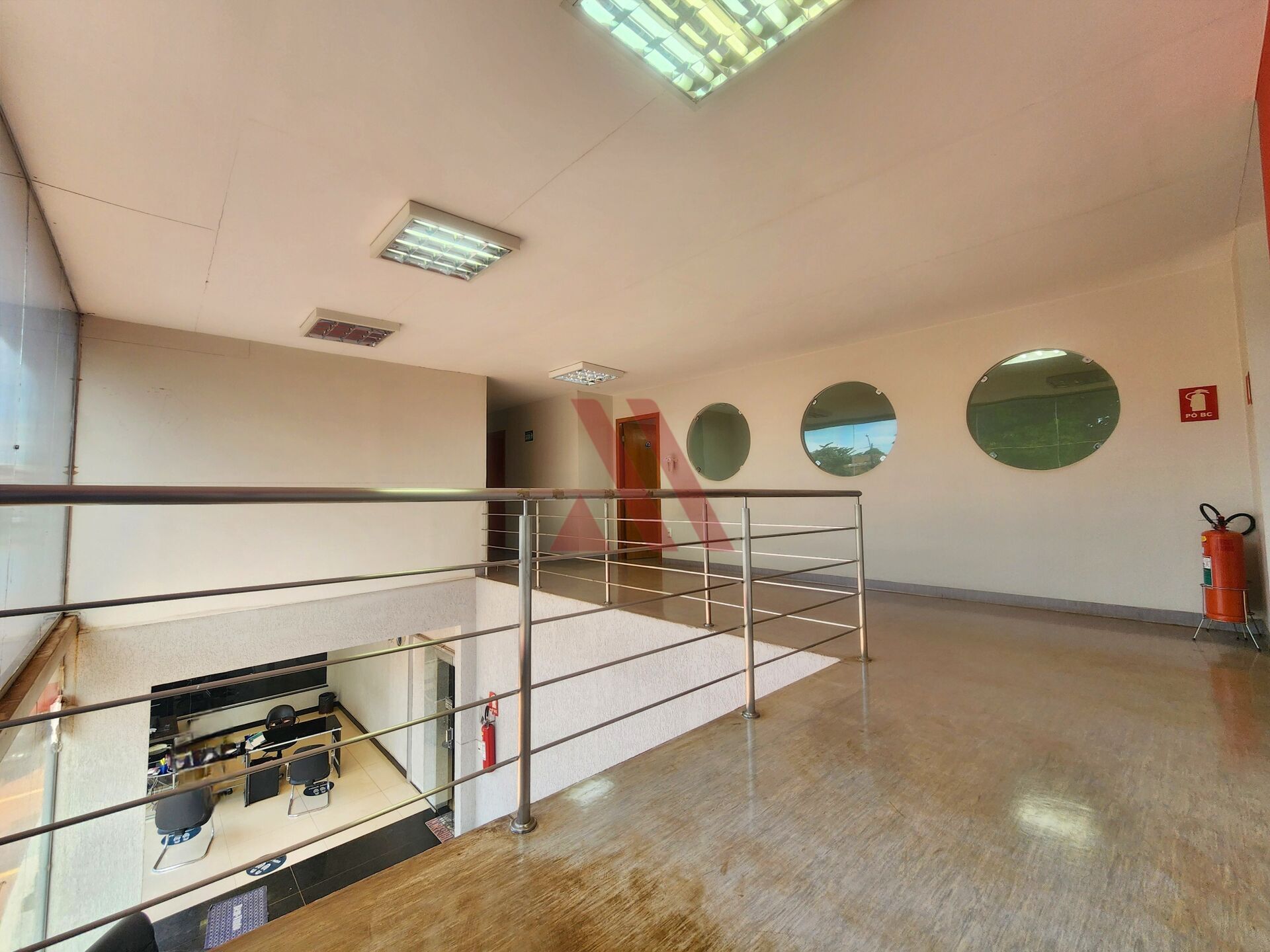 Prédio Inteiro para alugar com 16 quartos, 400m² - Foto 14