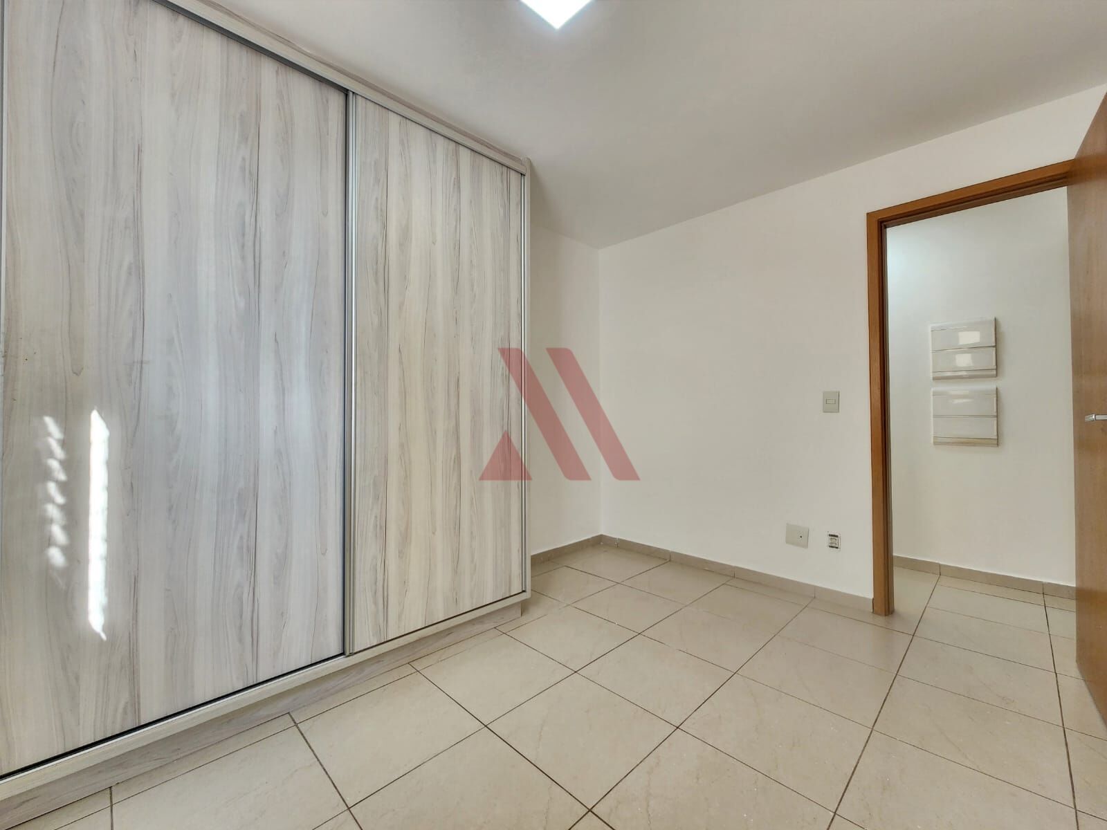 Apartamento para alugar com 2 quartos, 68m² - Foto 10