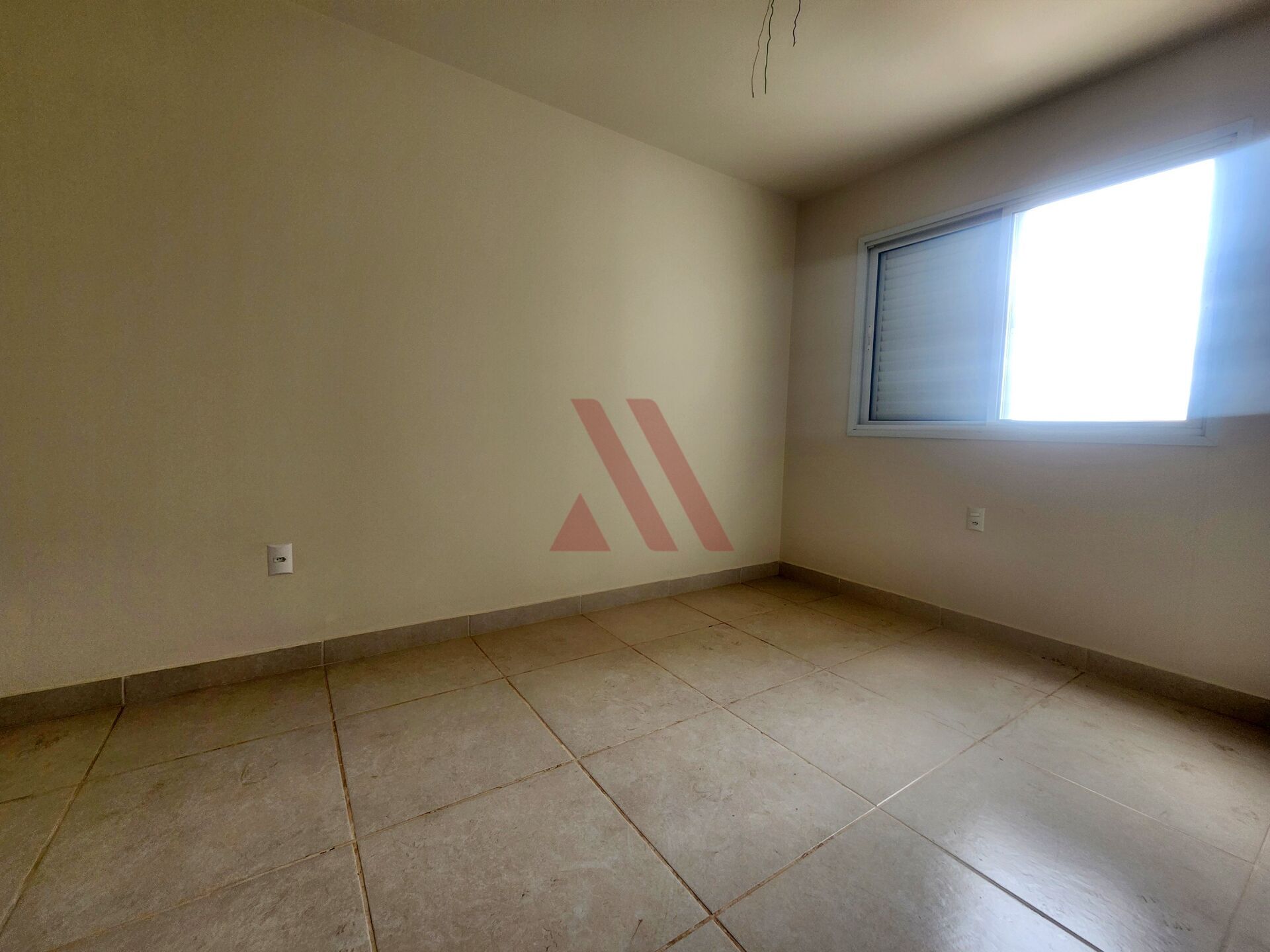 Apartamento para alugar com 3 quartos, 76m² - Foto 4