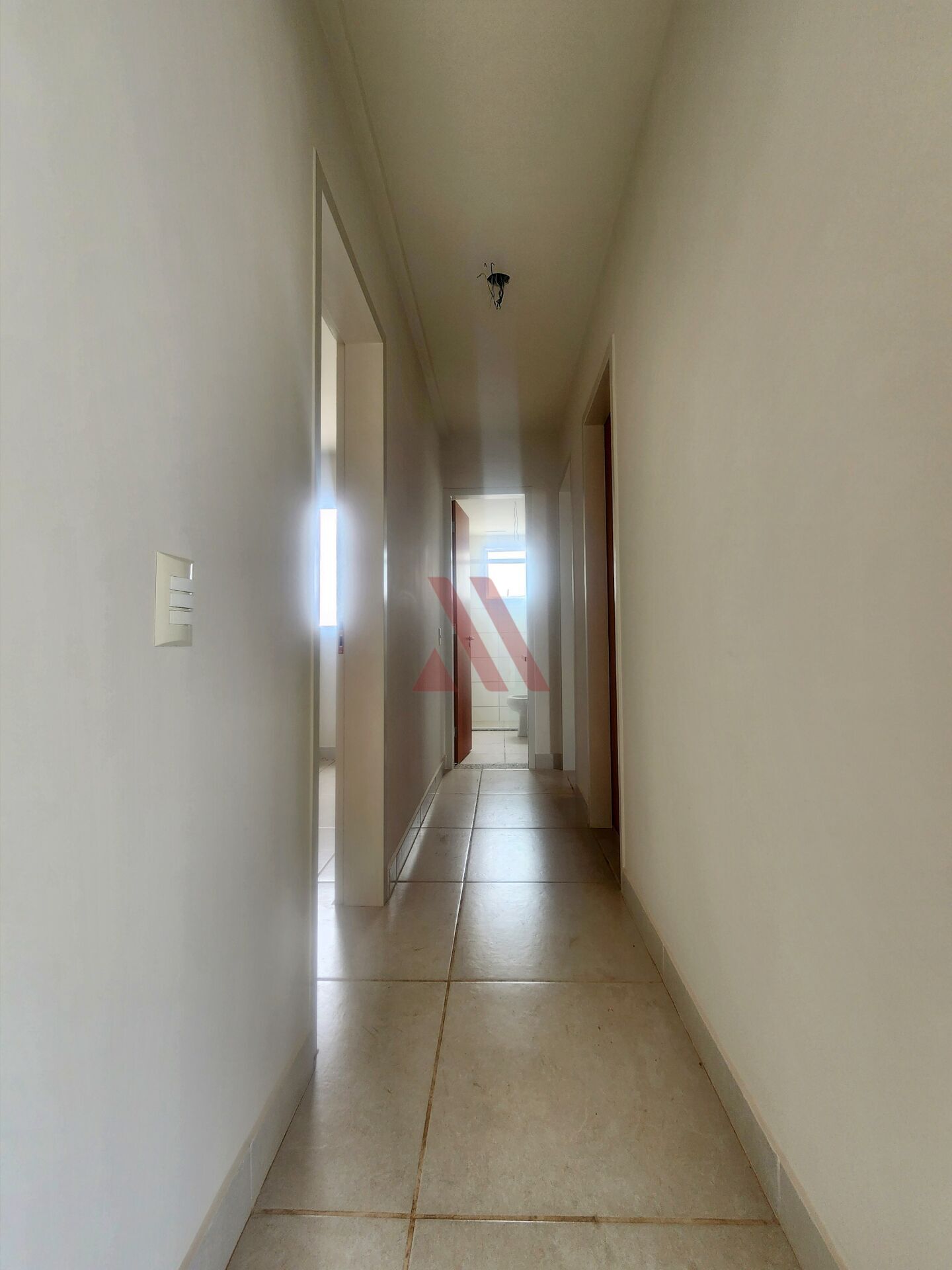 Apartamento para alugar com 3 quartos, 76m² - Foto 3