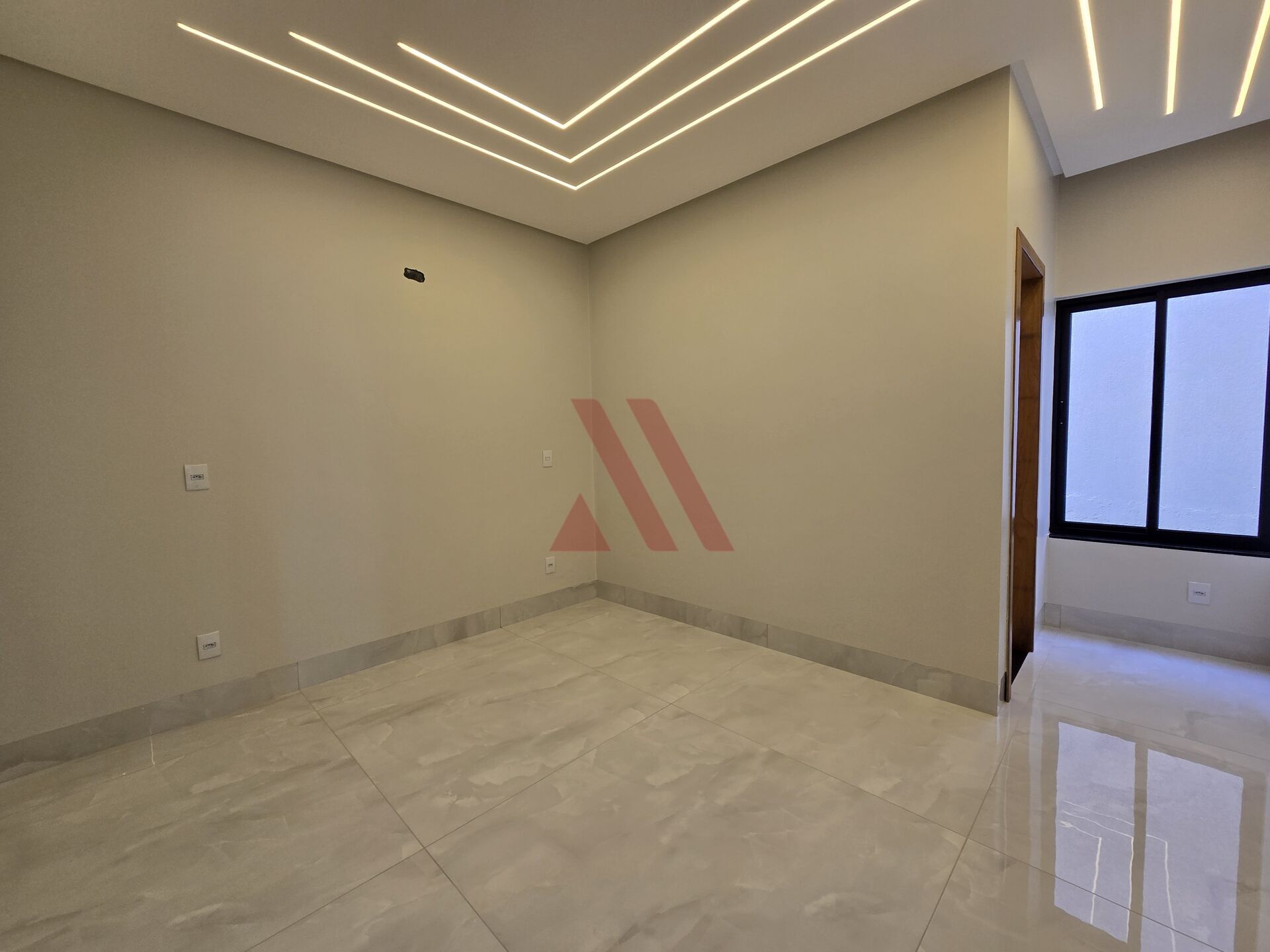 Sobrado à venda com 4 quartos, 335m² - Foto 21