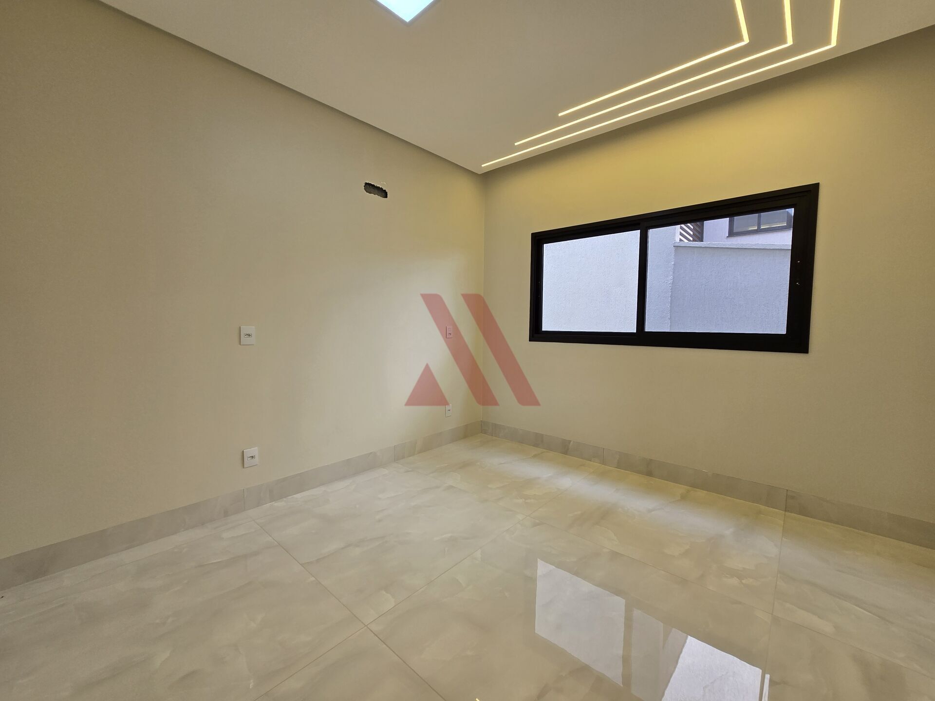 Sobrado à venda com 4 quartos, 335m² - Foto 19