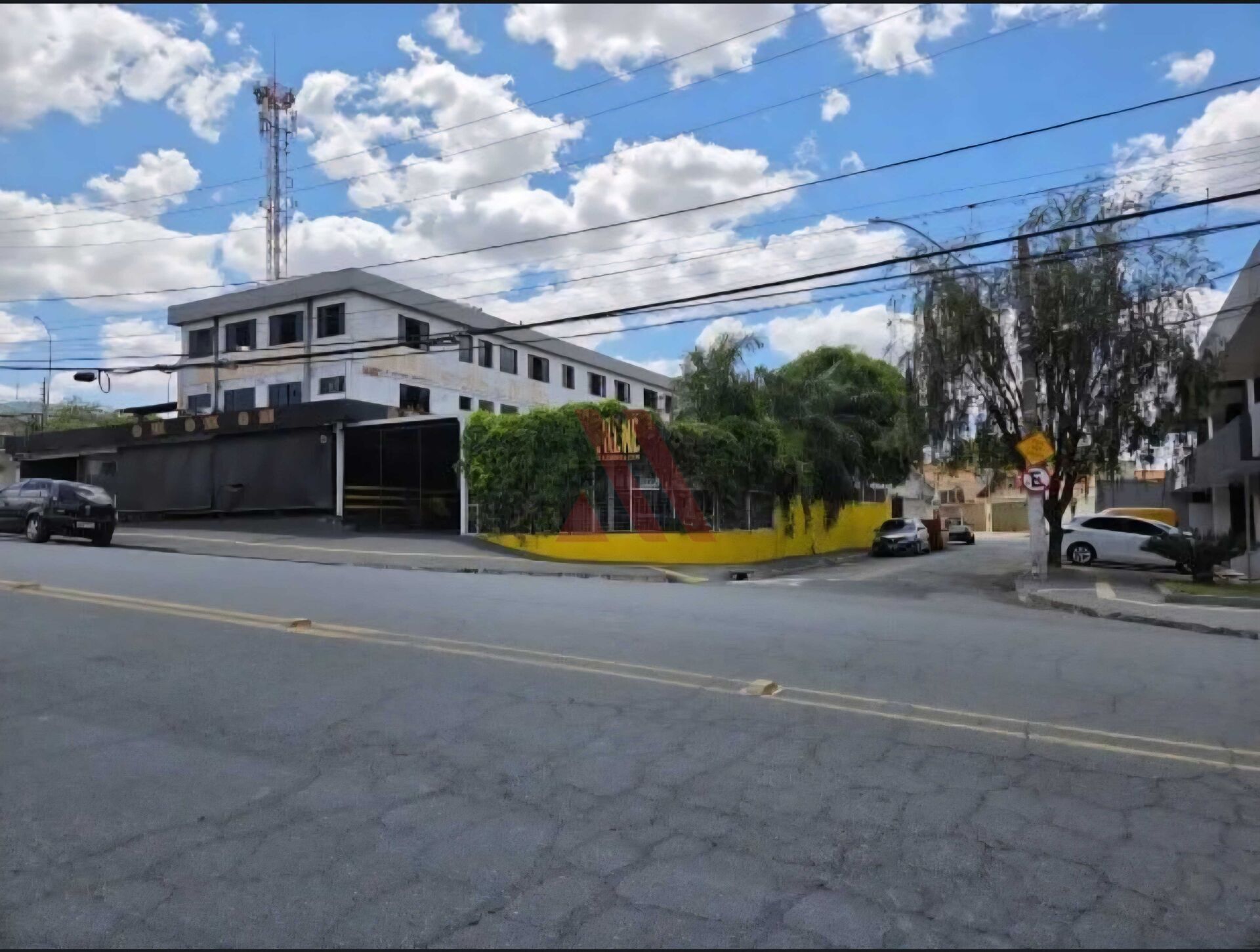 Loja-Salão, 1027 m² - Foto 2