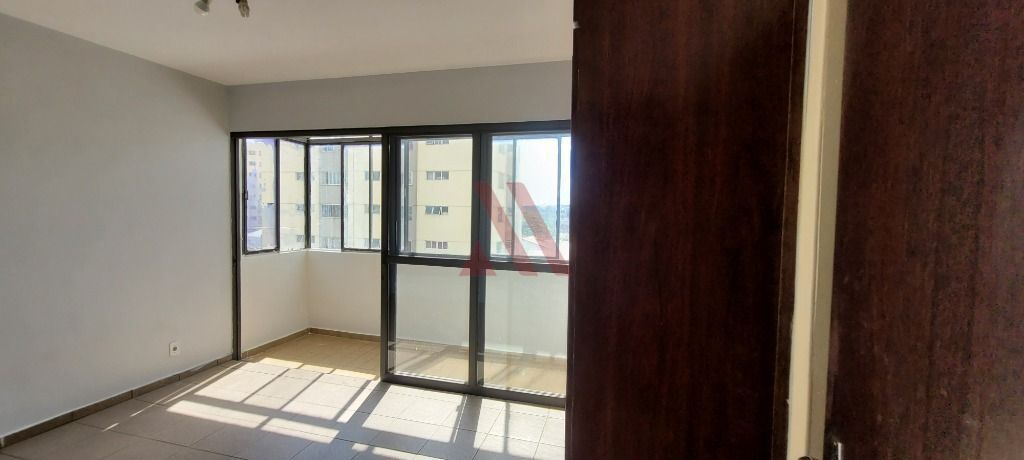 Apartamento, 3 quartos, 143 m² - Foto 2