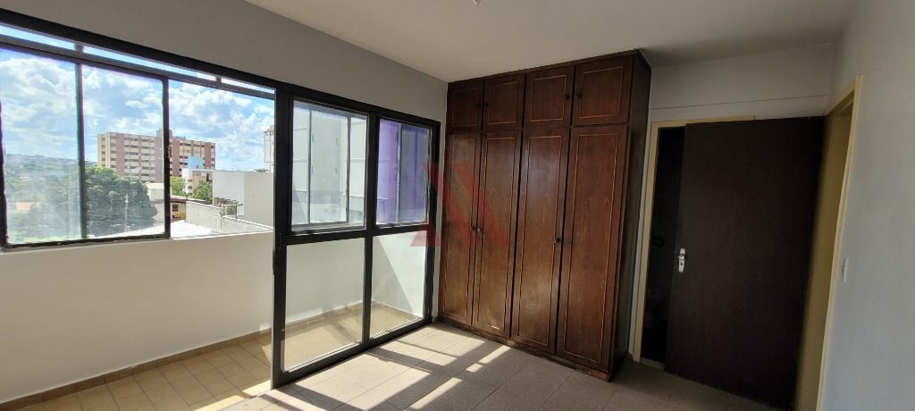 Apartamento, 3 quartos, 143 m² - Foto 3