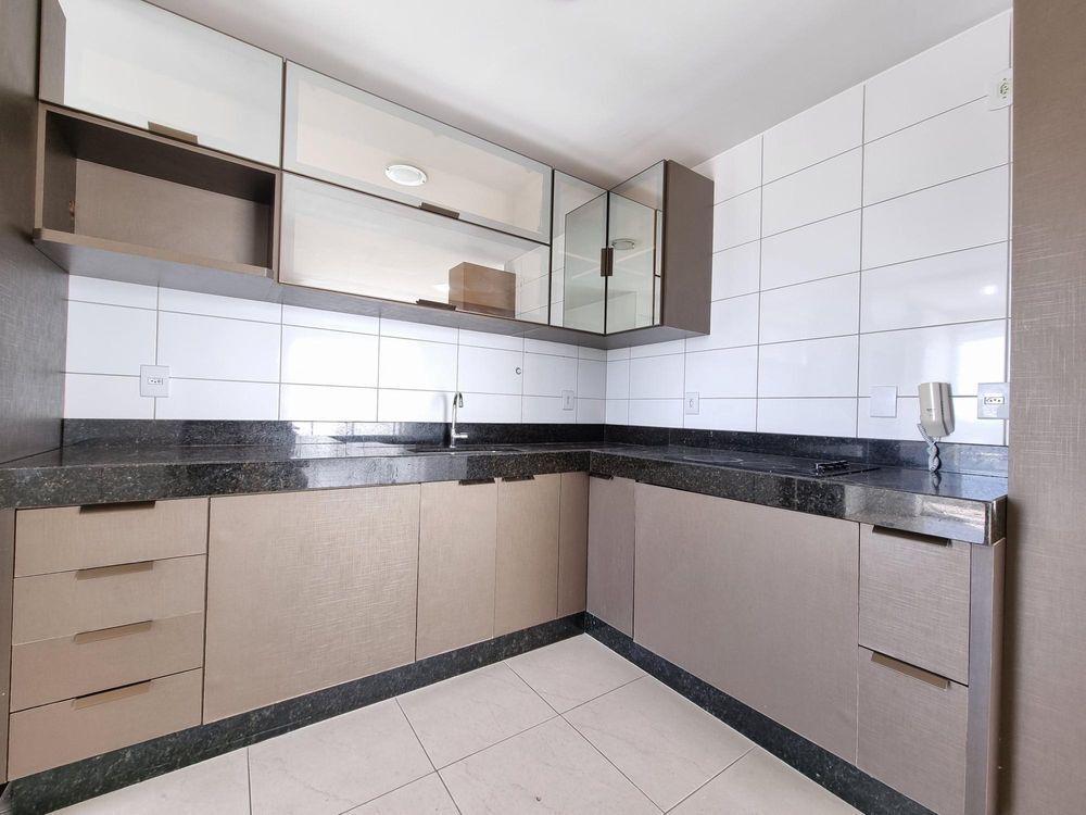 Apartamento para alugar com 2 quartos, 68m² - Foto 15
