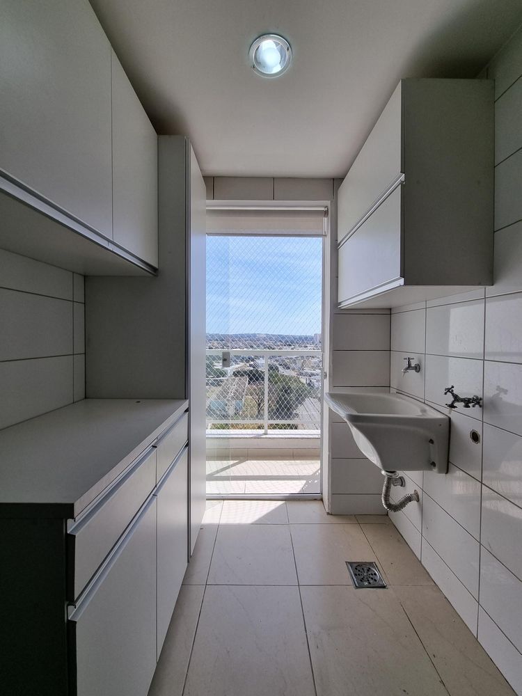 Apartamento para alugar com 2 quartos, 68m² - Foto 7
