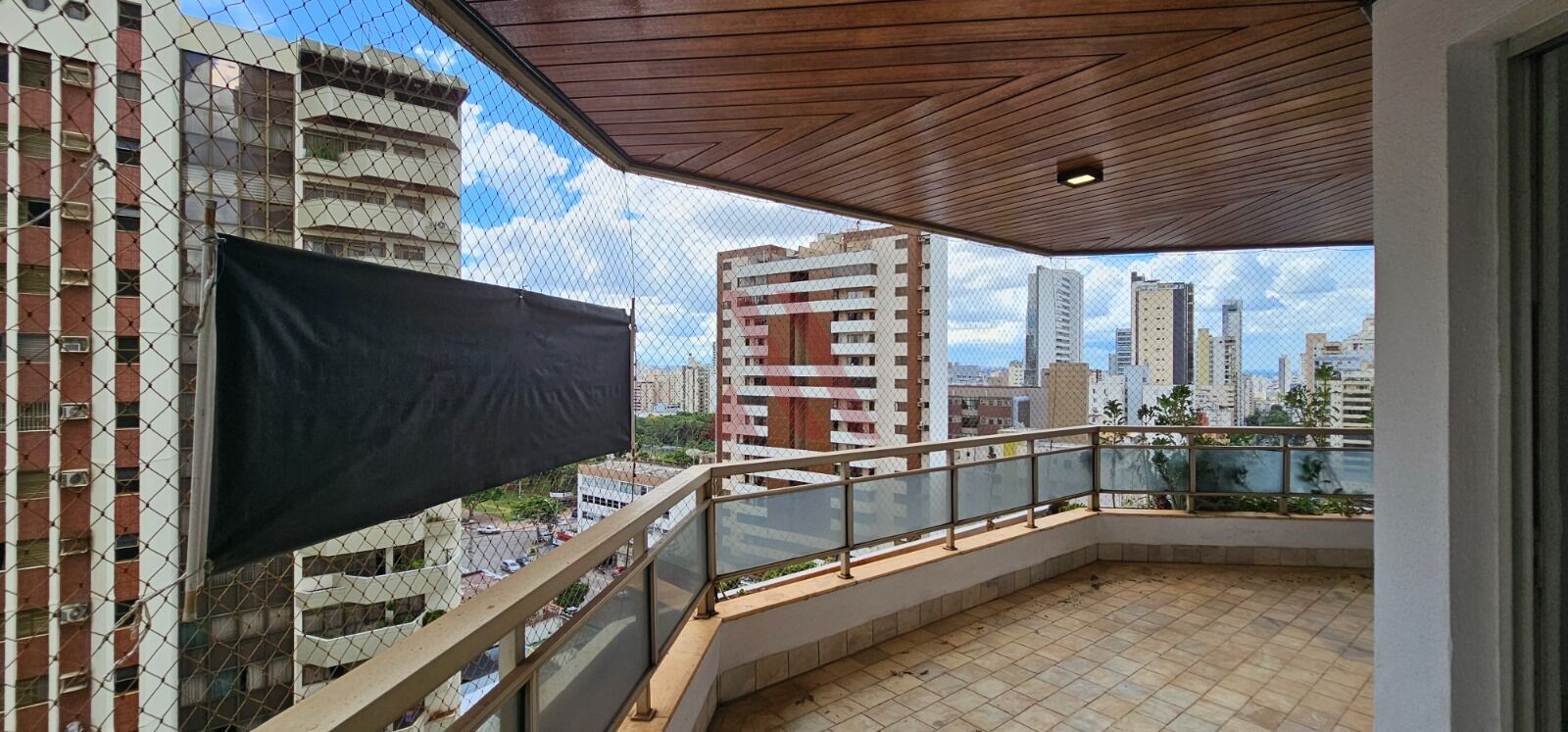 Apartamento, 3 quartos, 266 m² - Foto 1