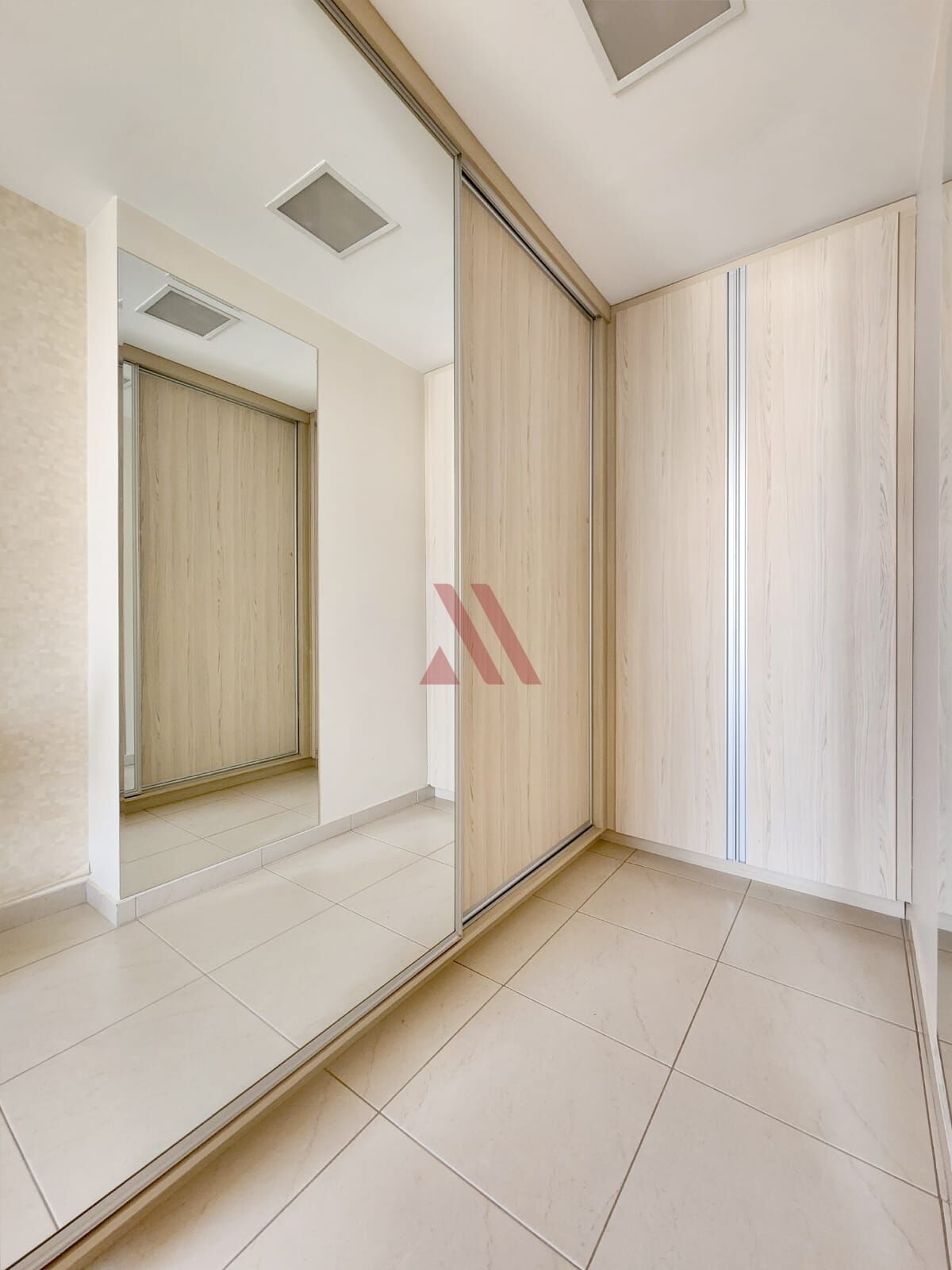 Apartamento à venda com 2 quartos, 73m² - Foto 11