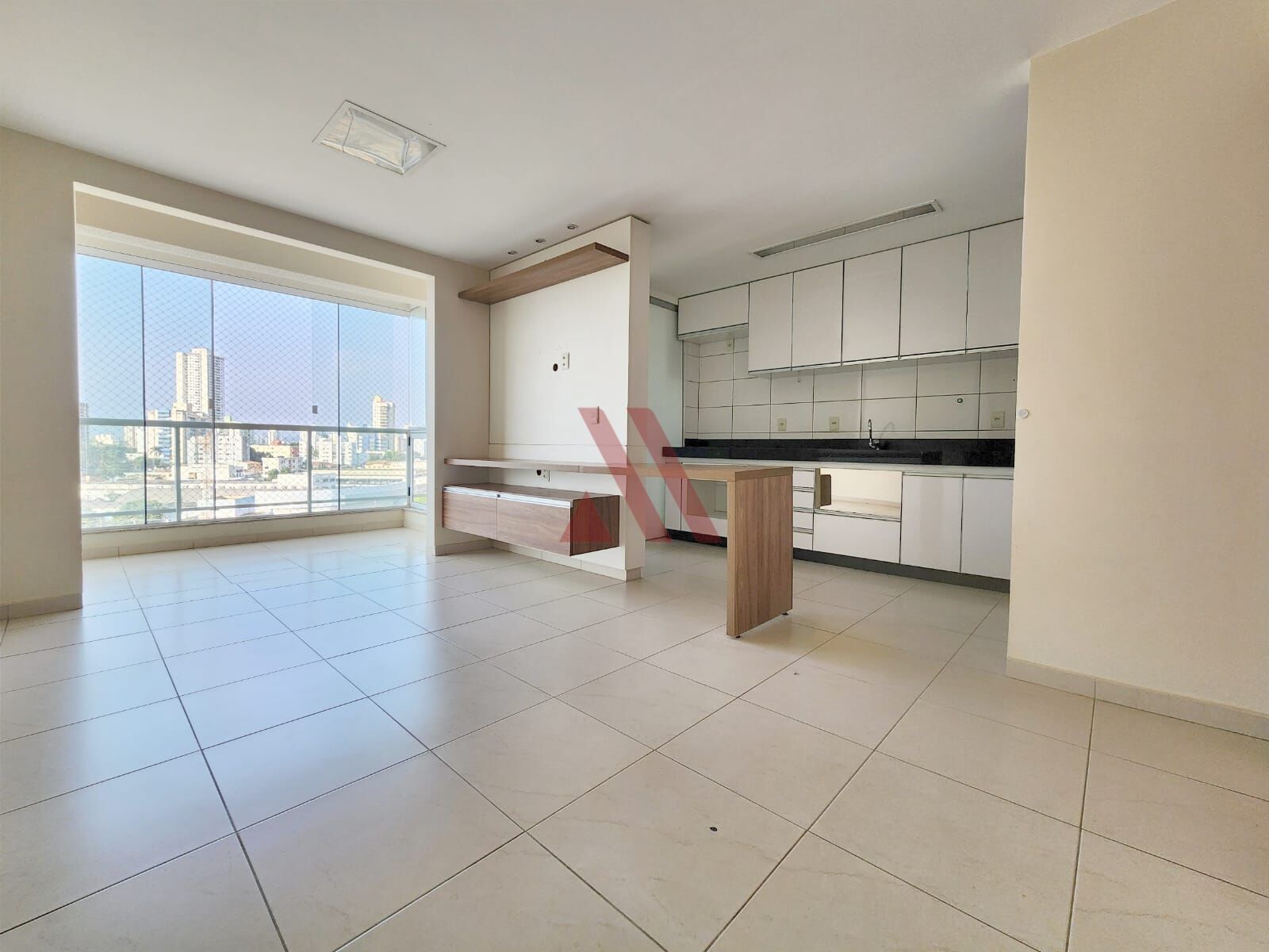 Apartamento à venda com 2 quartos, 73m² - Foto 4