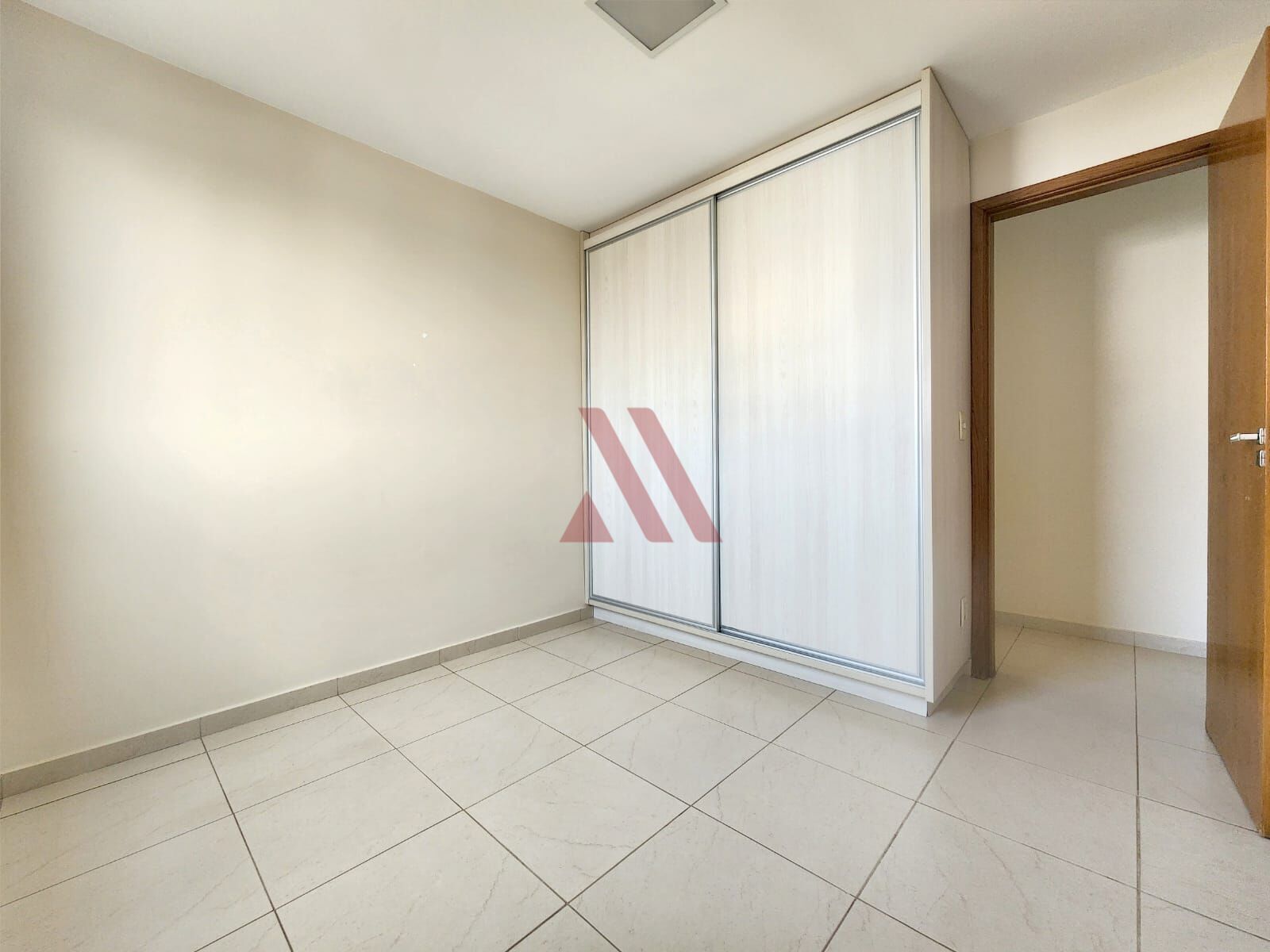 Apartamento à venda com 2 quartos, 73m² - Foto 13