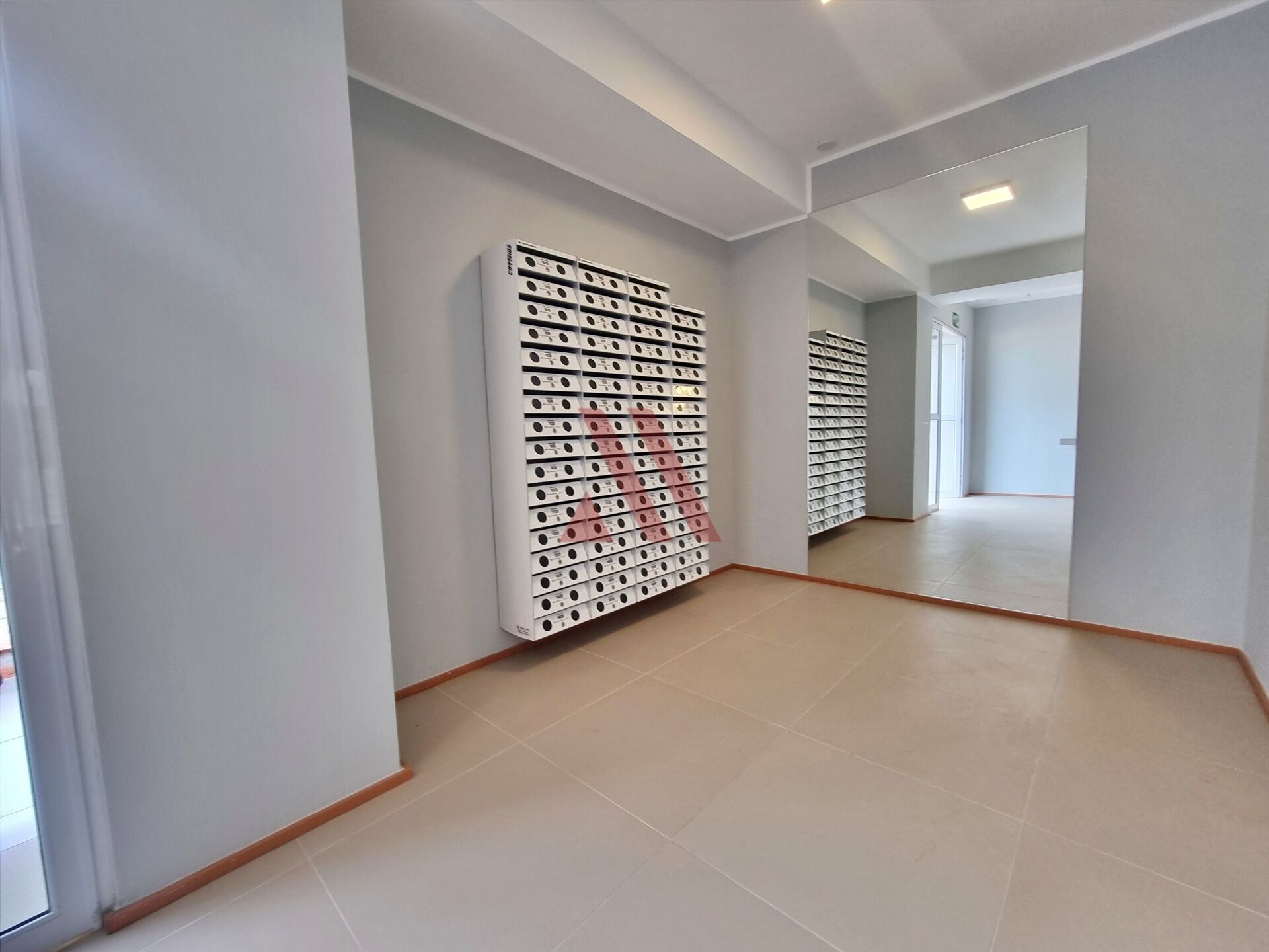 Apartamento para alugar com 2 quartos, 50m² - Foto 11